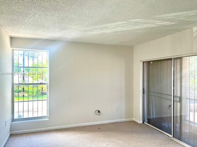 2411 NW 11th St # 11D