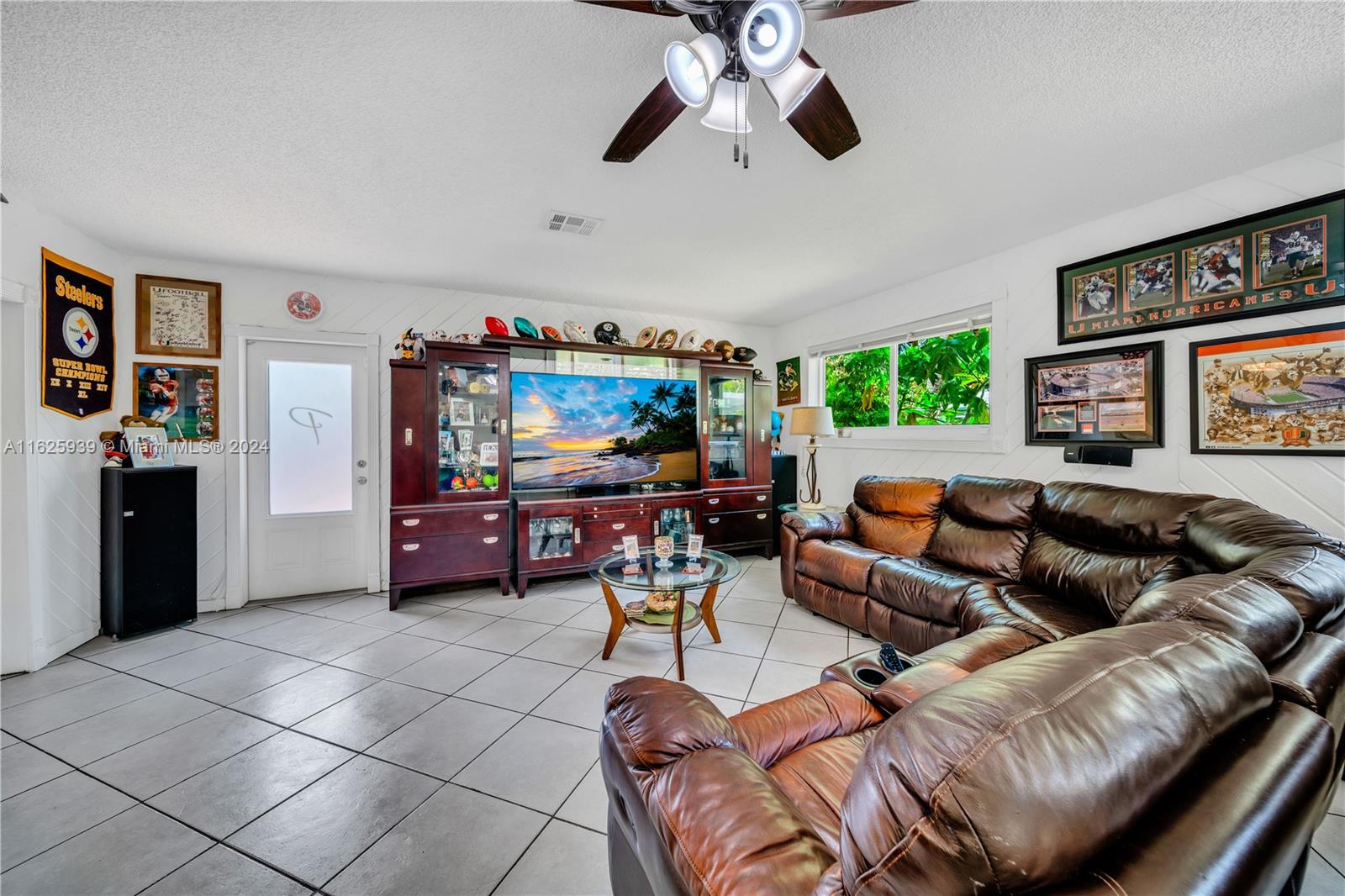 14325 Lake Candlewood Ct