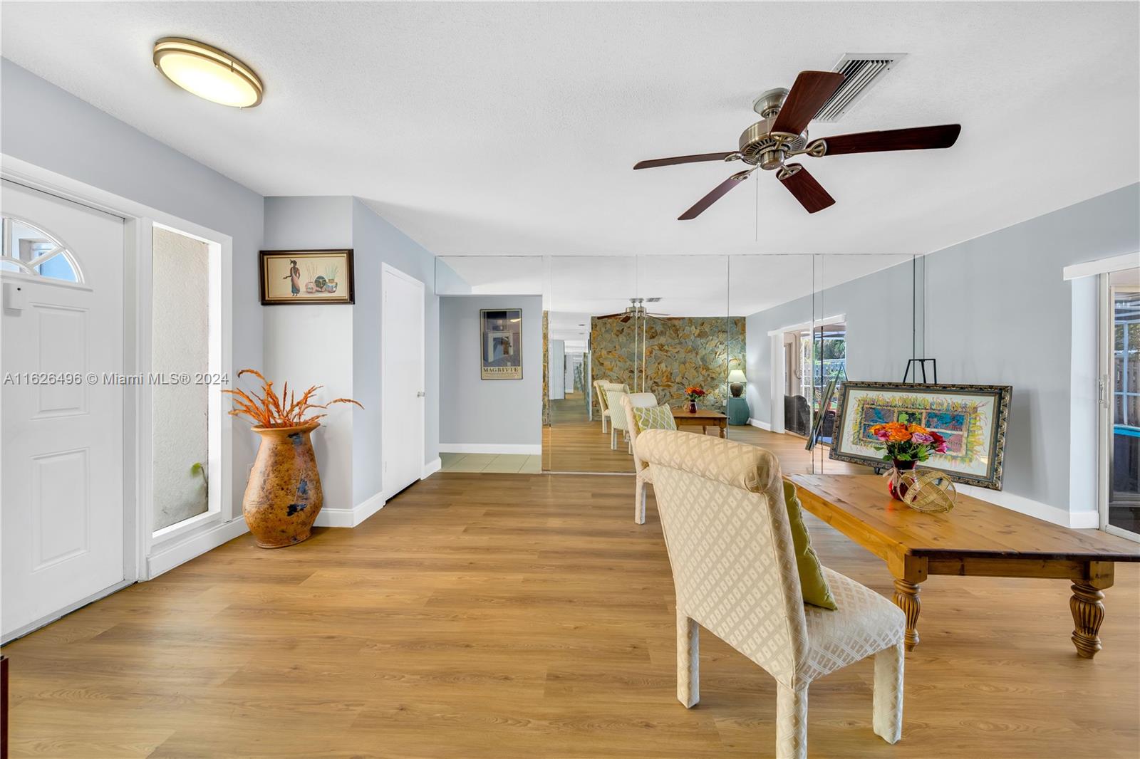 50 NE 210th St