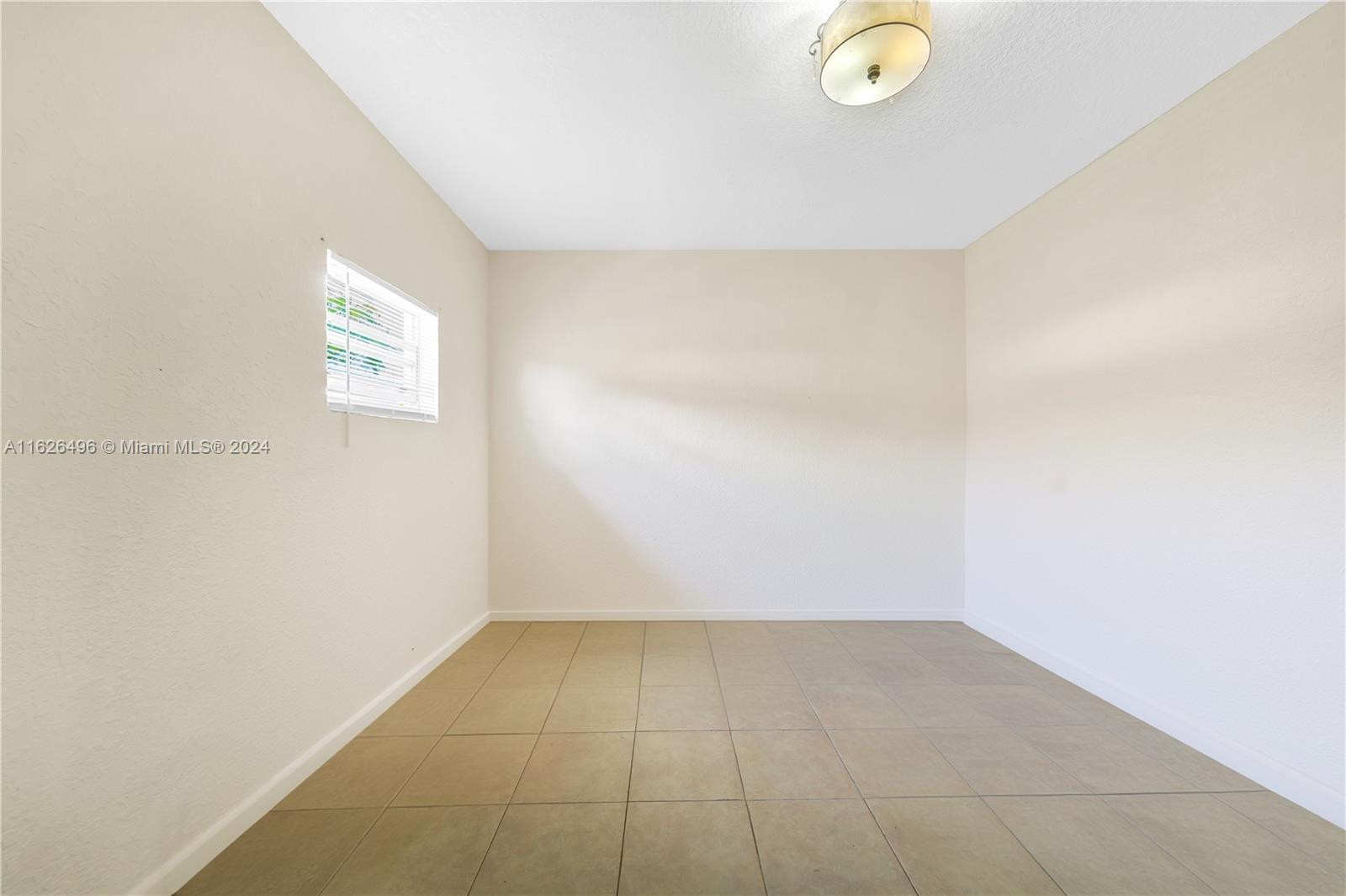 50 NE 210th St