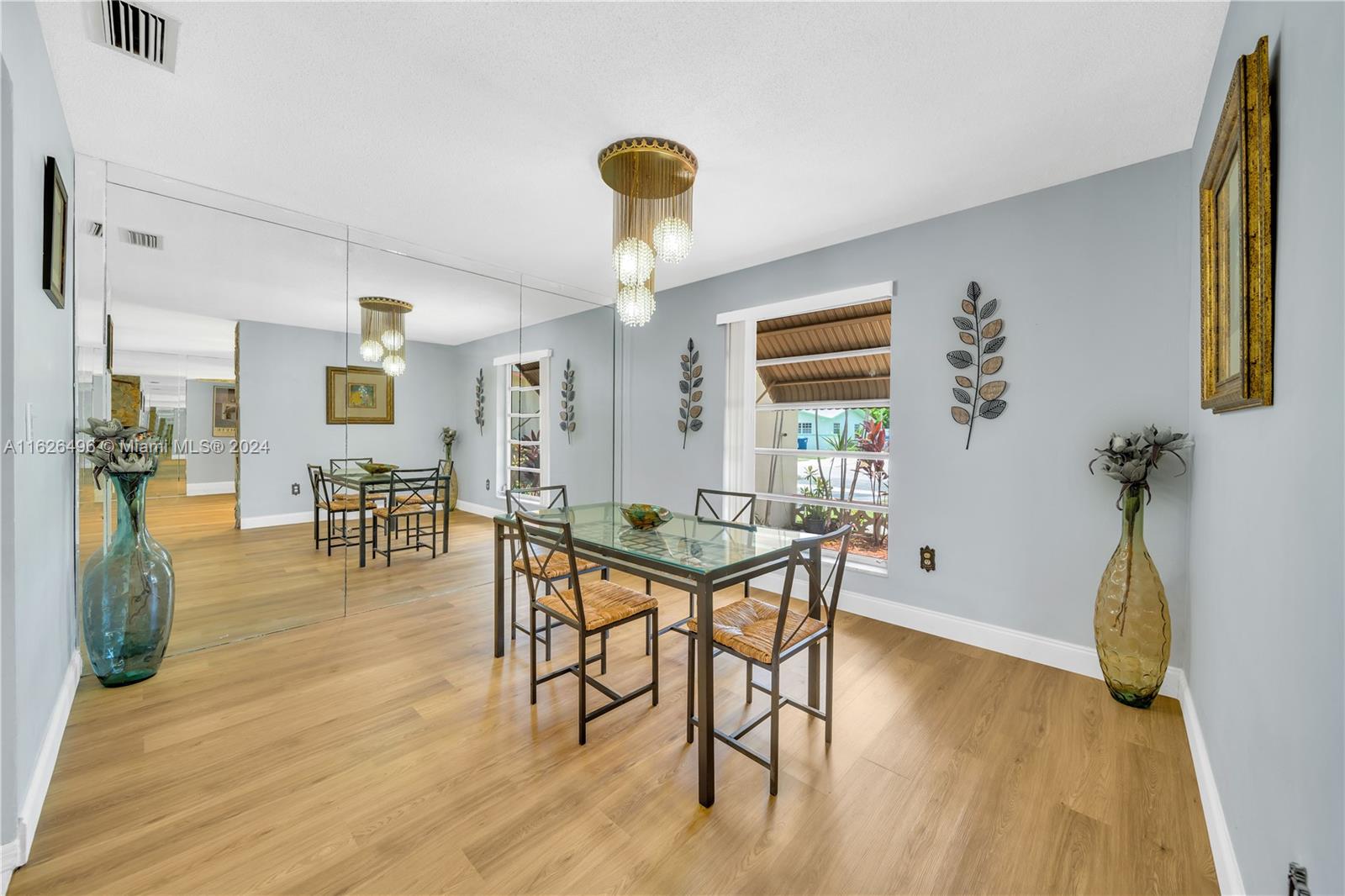 50 NE 210th St