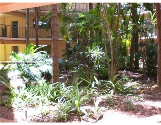 8600 SW 133rd Ave Rd # 202