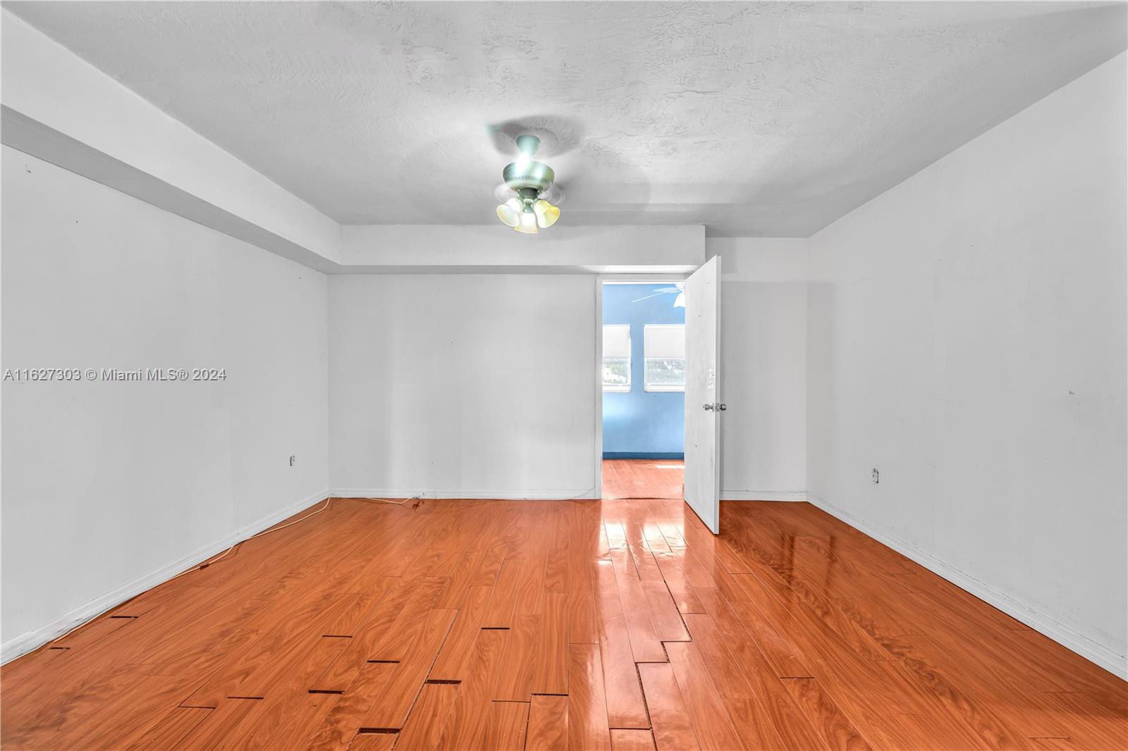 1515 NE 125th Ter # 204