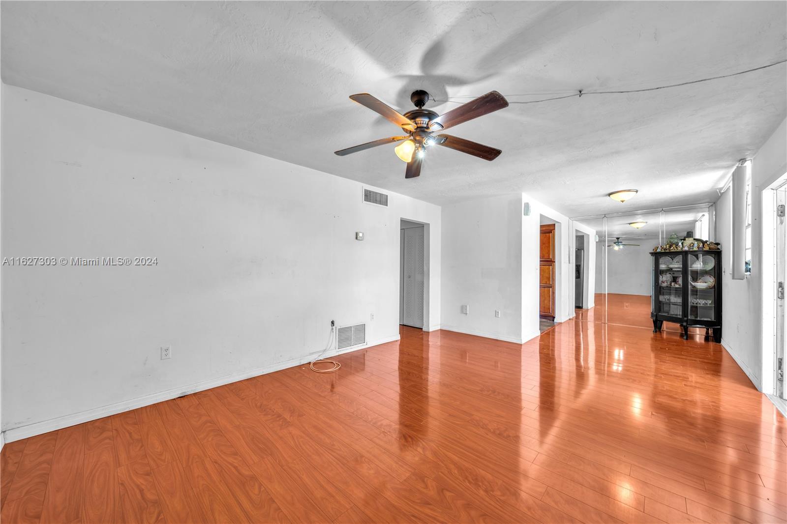 1515 NE 125th Ter # 204