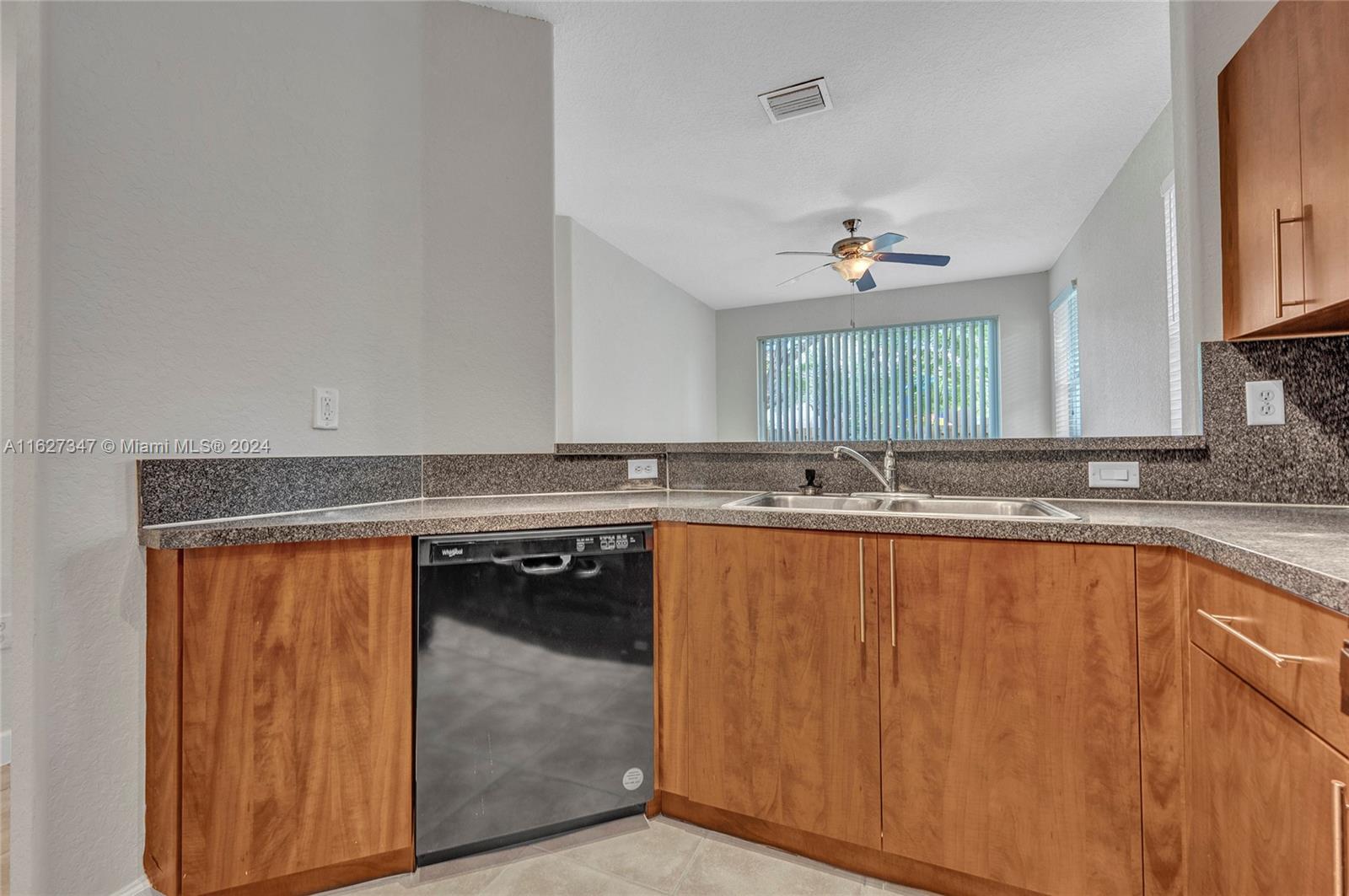 2475 SE 15th Ct