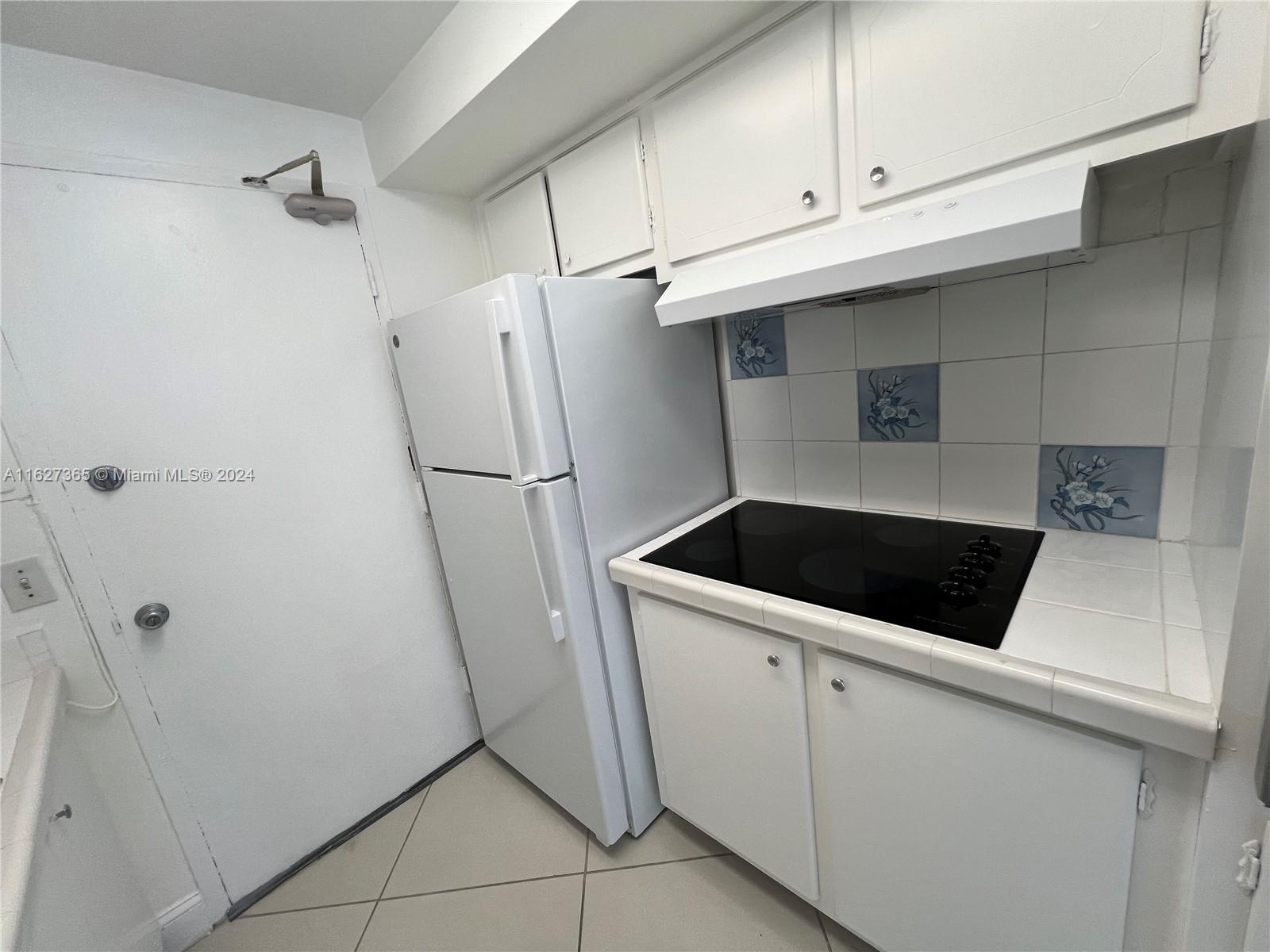 1250 West Ave # 6H