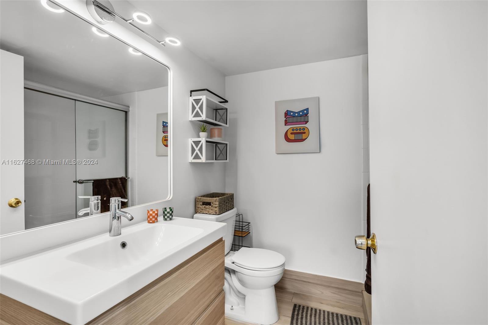 710 Washington Ave # 323