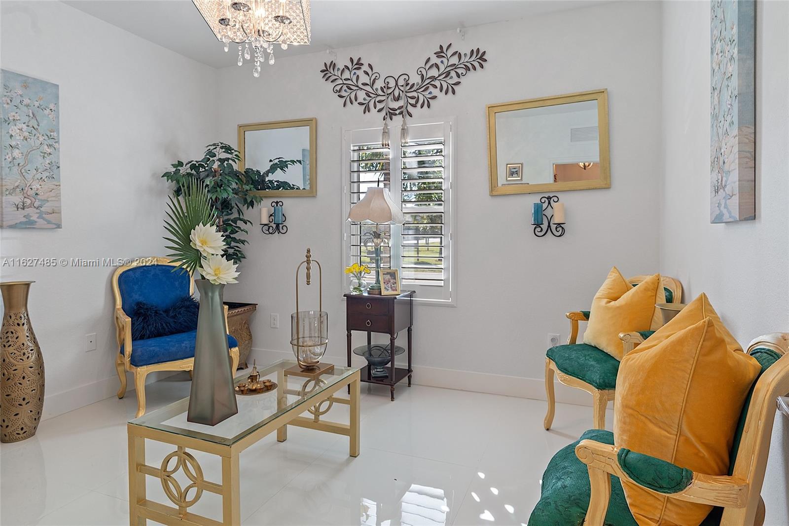 11813 SW 233rd Ter