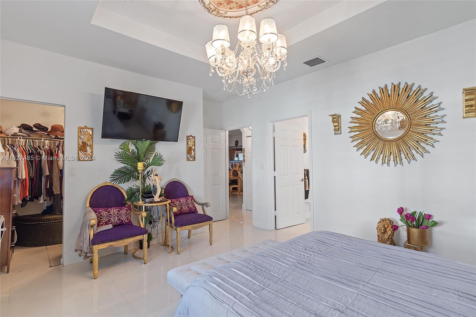 11813 SW 233rd Ter