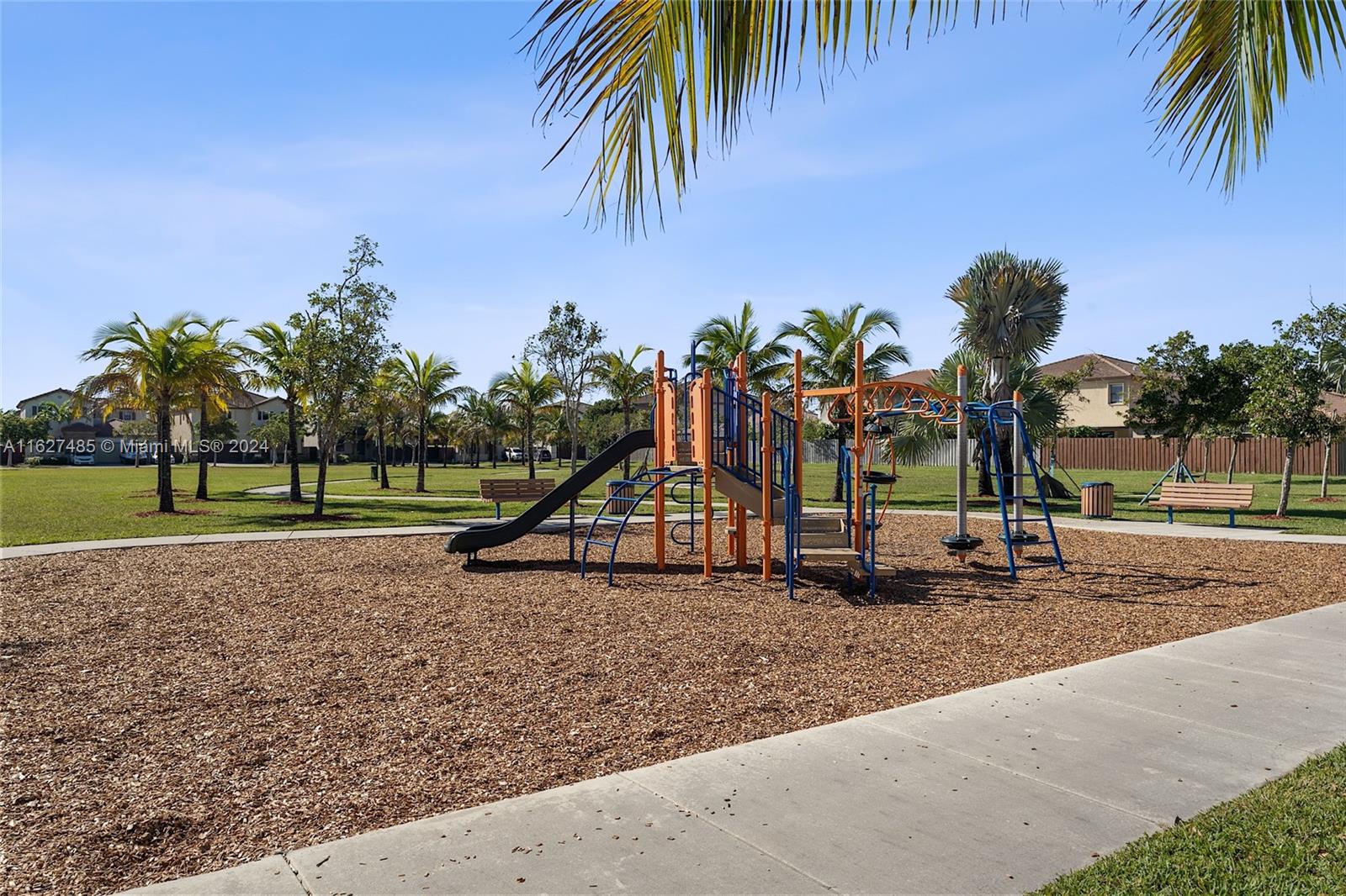 11813 SW 233rd Ter