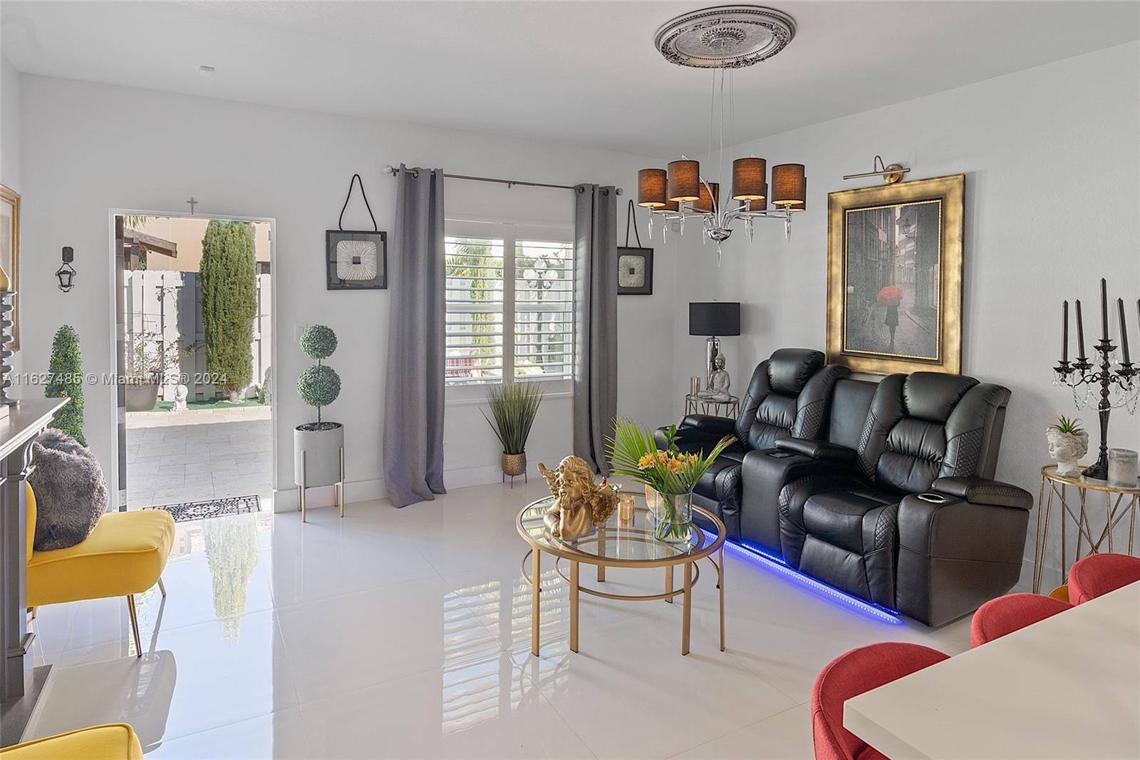 11813 SW 233rd Ter