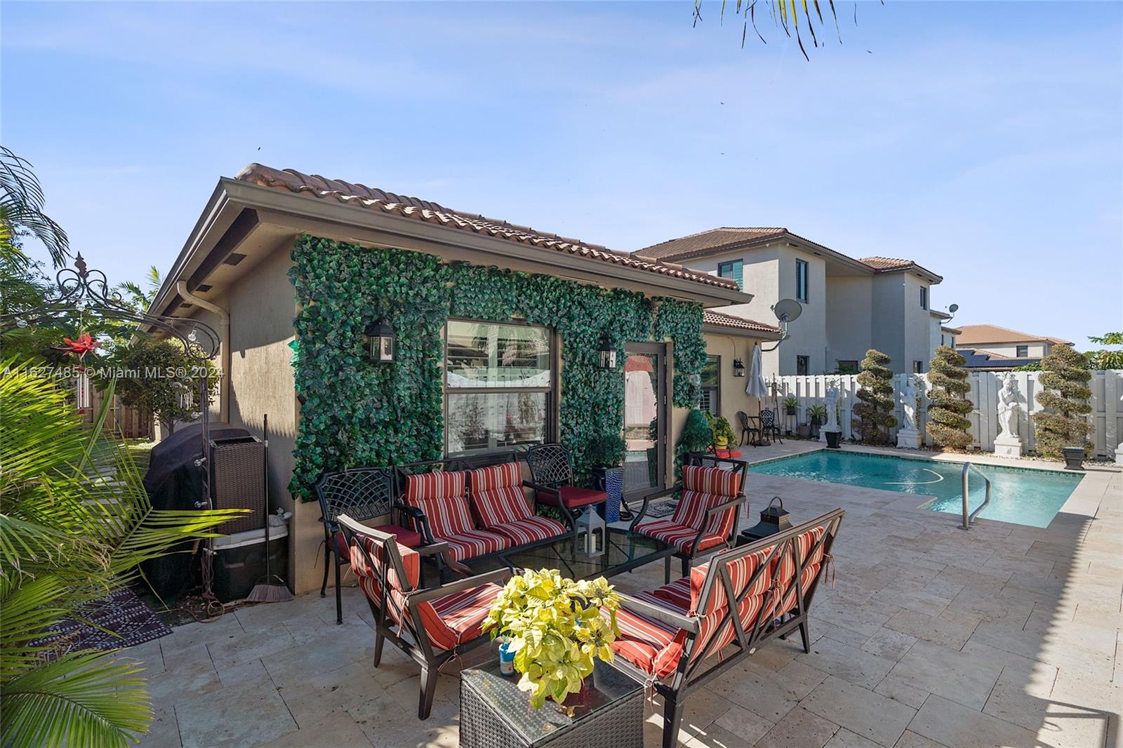 11813 SW 233rd Ter