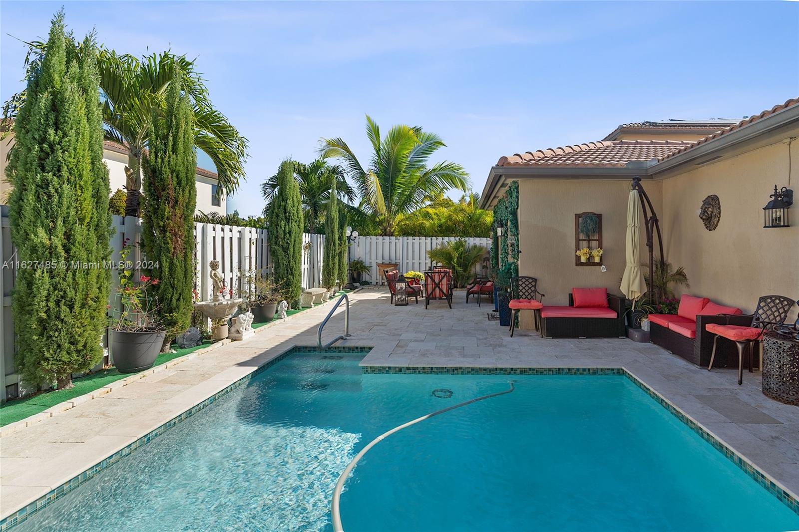 11813 SW 233rd Ter