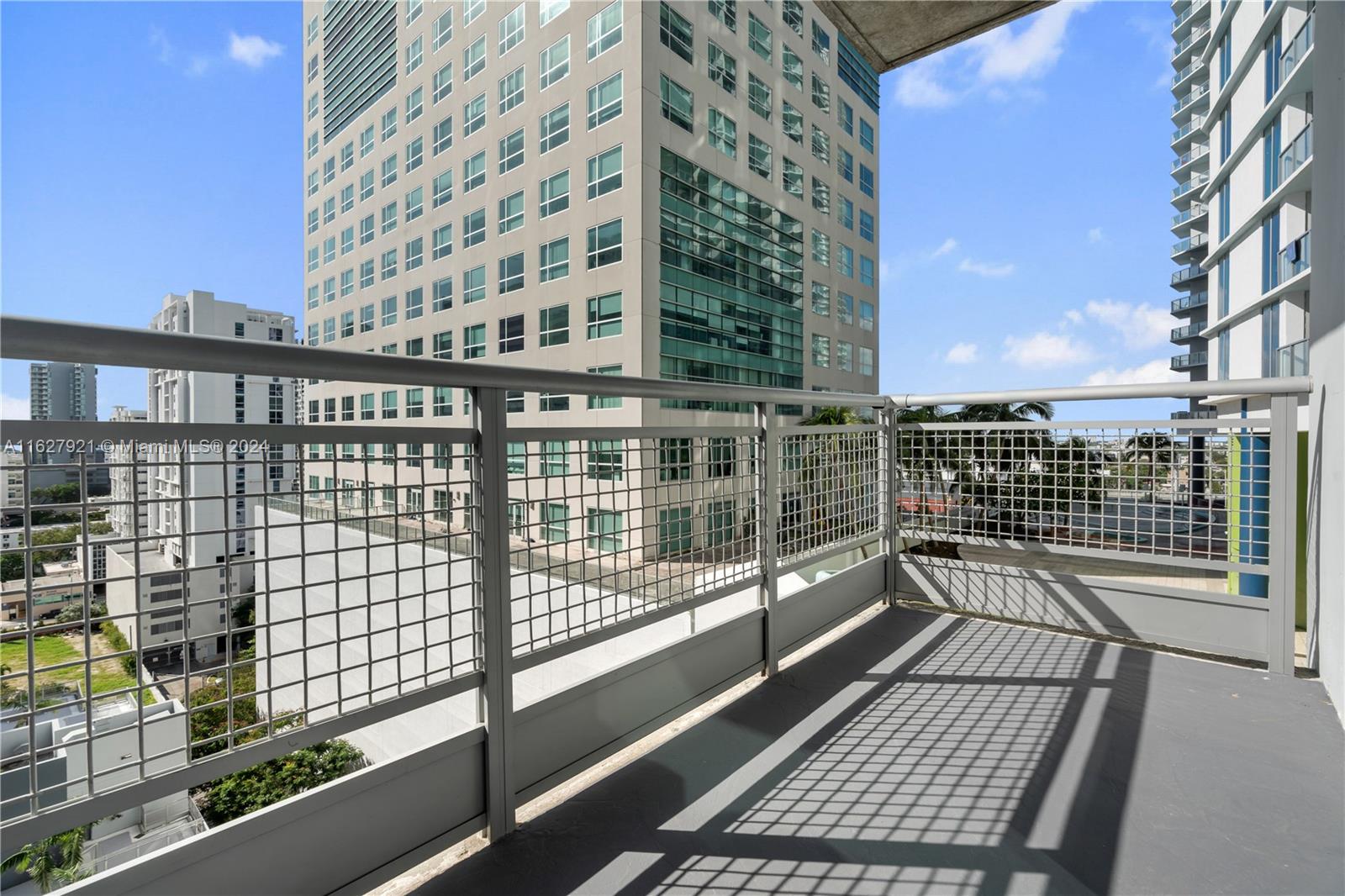 690 SW 1st Ct # 1621