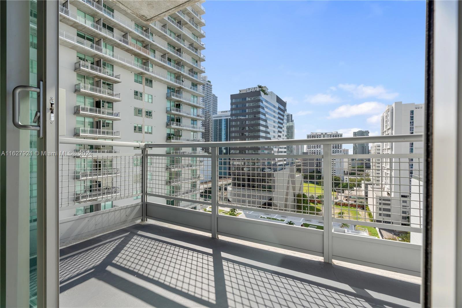 690 SW 1st Ct # 1621