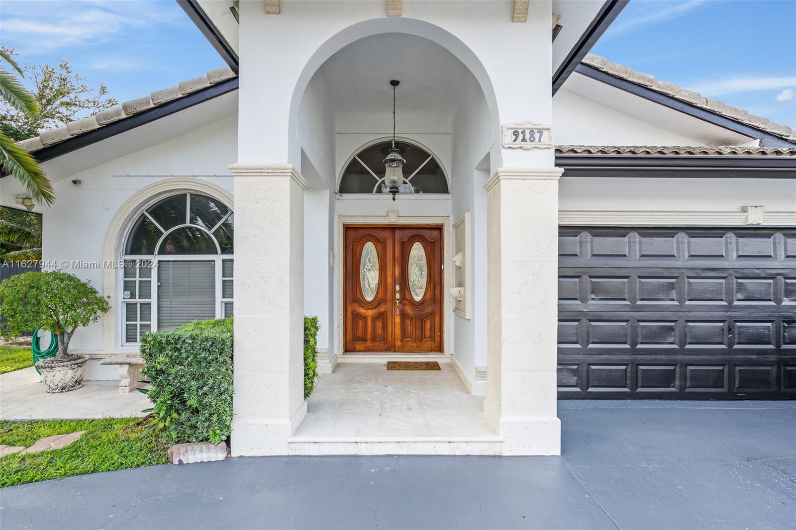 9187 NW 150th Ter