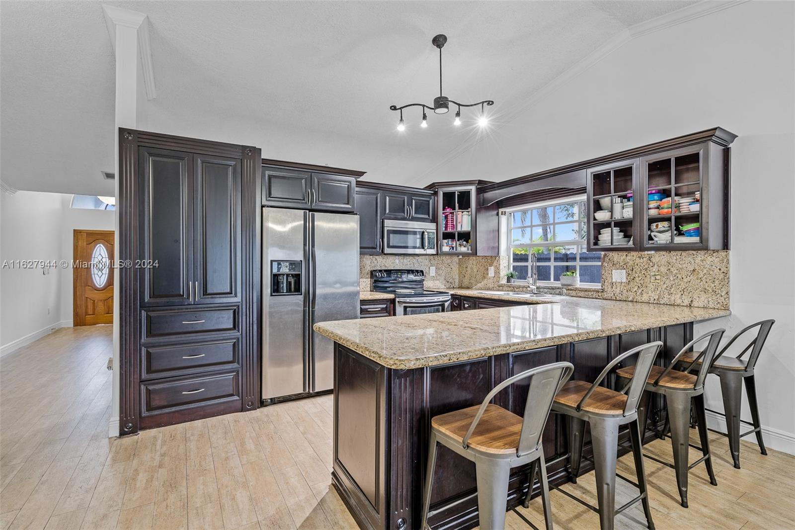 9187 NW 150th Ter