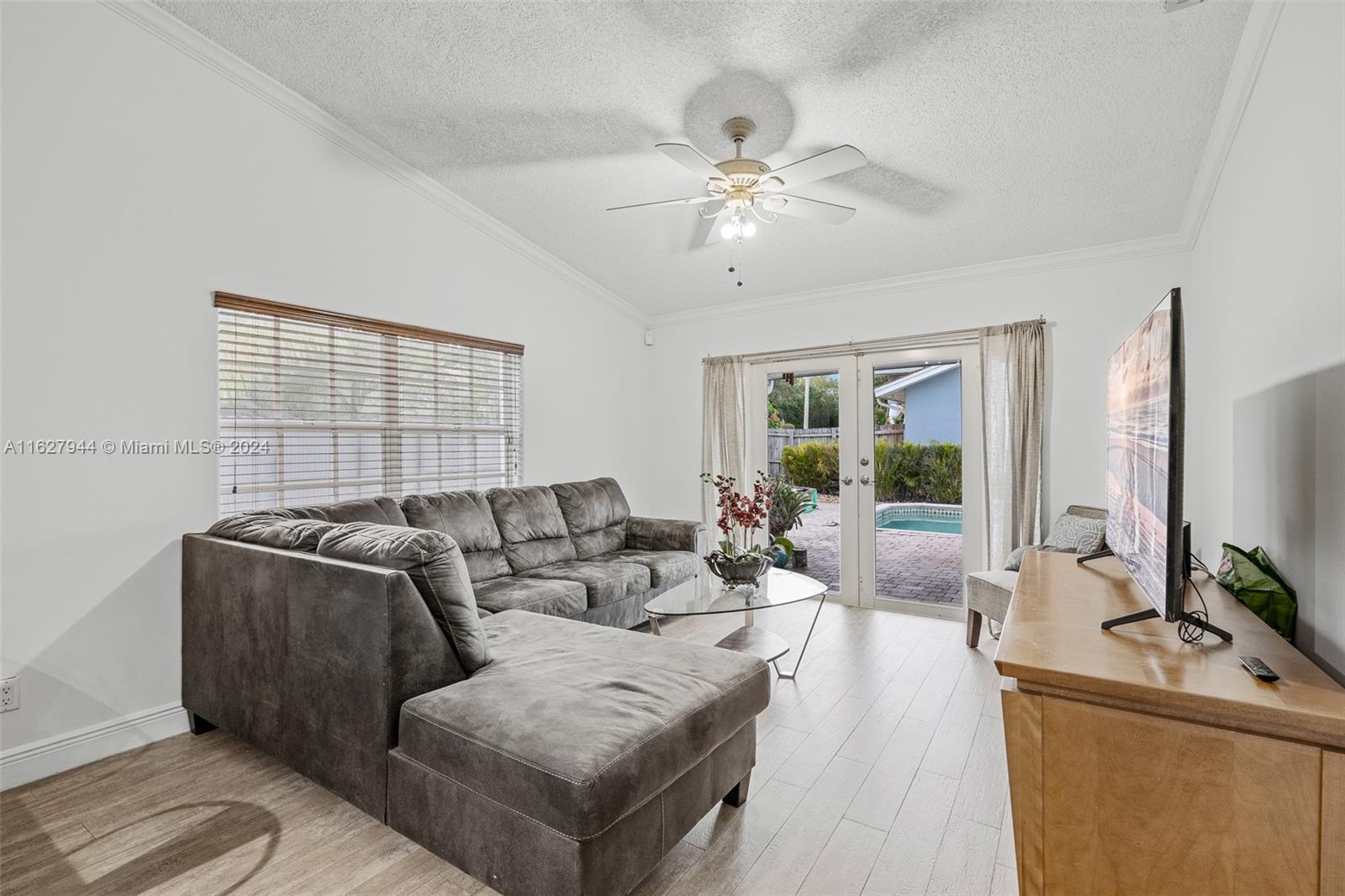 9187 NW 150th Ter