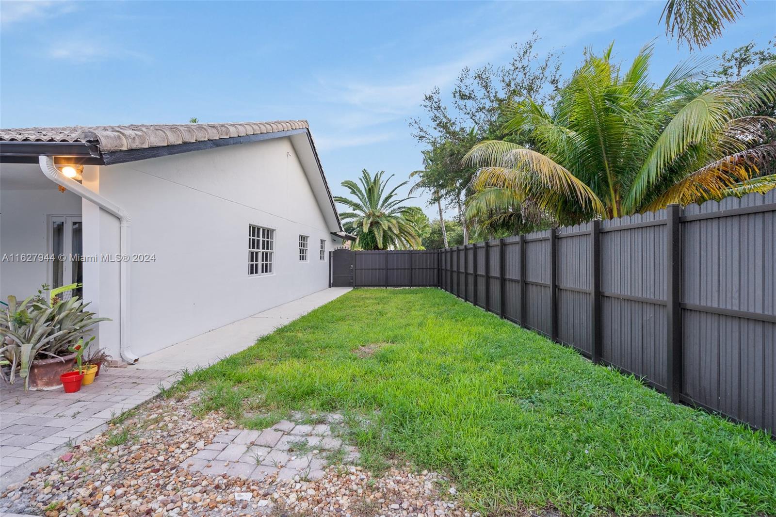 9187 NW 150th Ter