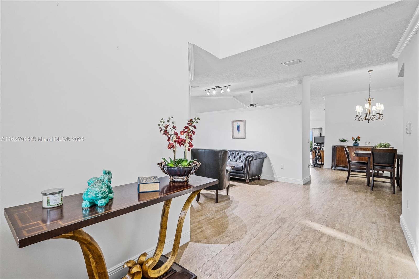 9187 NW 150th Ter