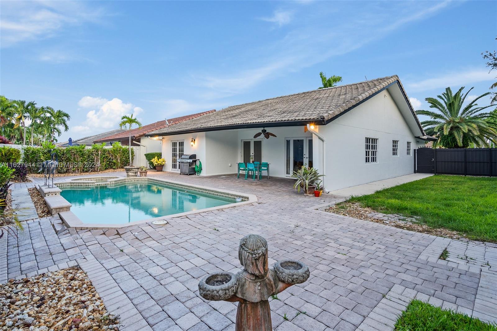 9187 NW 150th Ter
