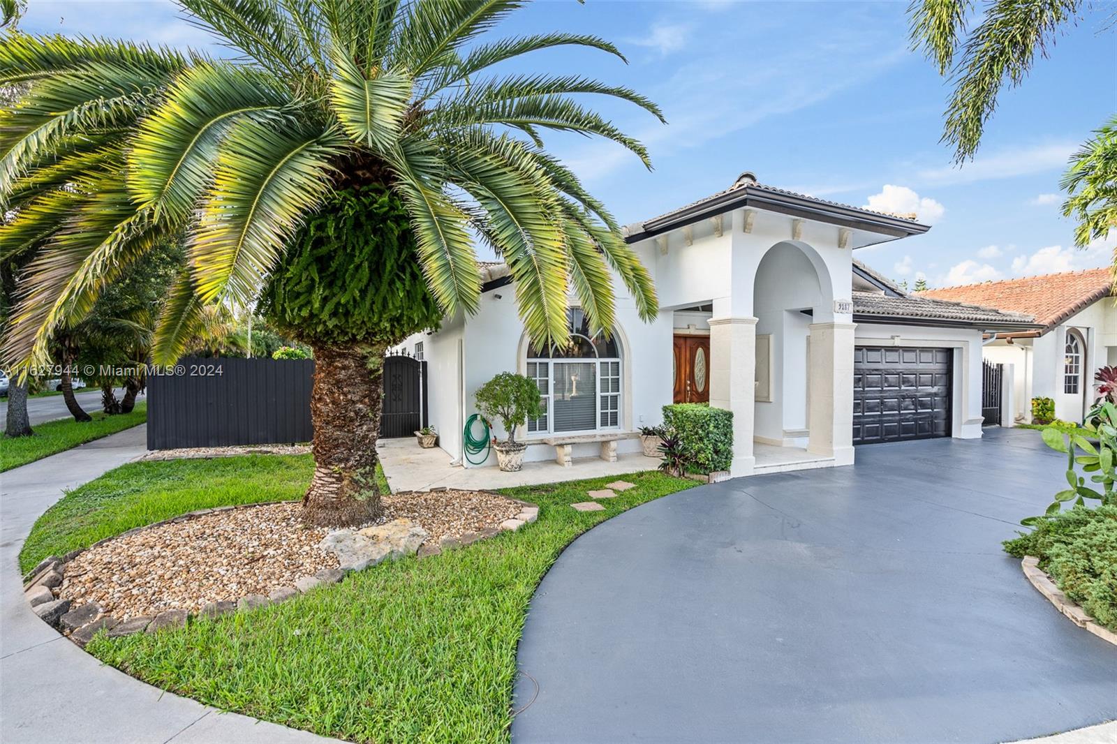 9187 NW 150th Ter