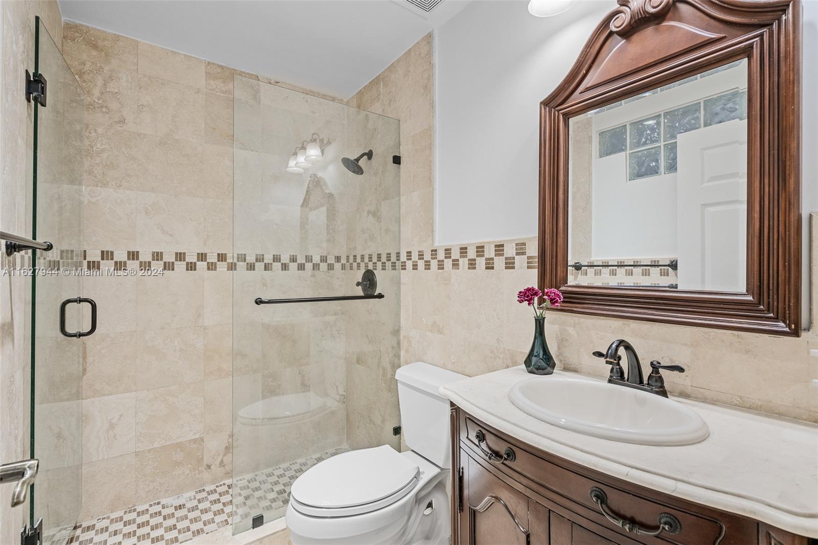 9187 NW 150th Ter