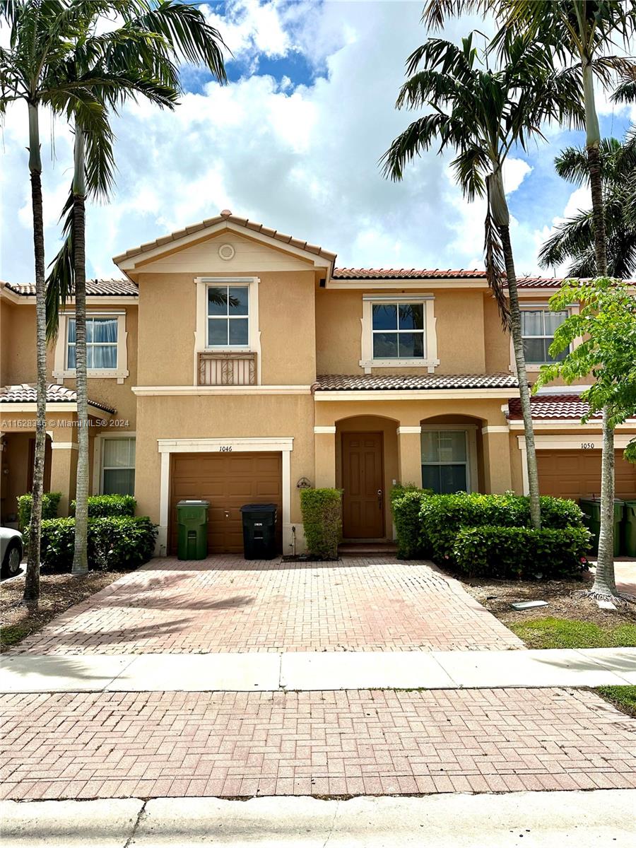 1046 NE 42nd Ave