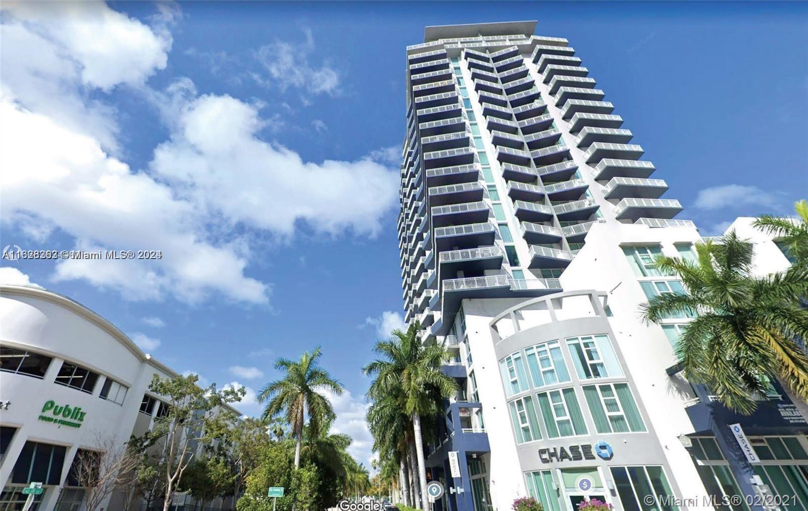 275 NE 18th St # 1208