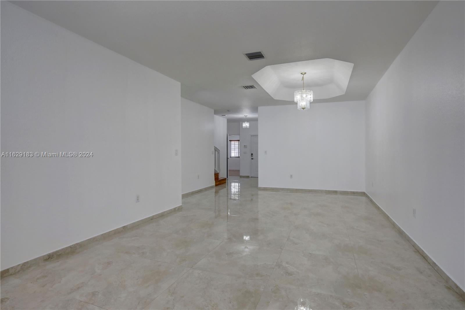 7324 NW 113th Ct