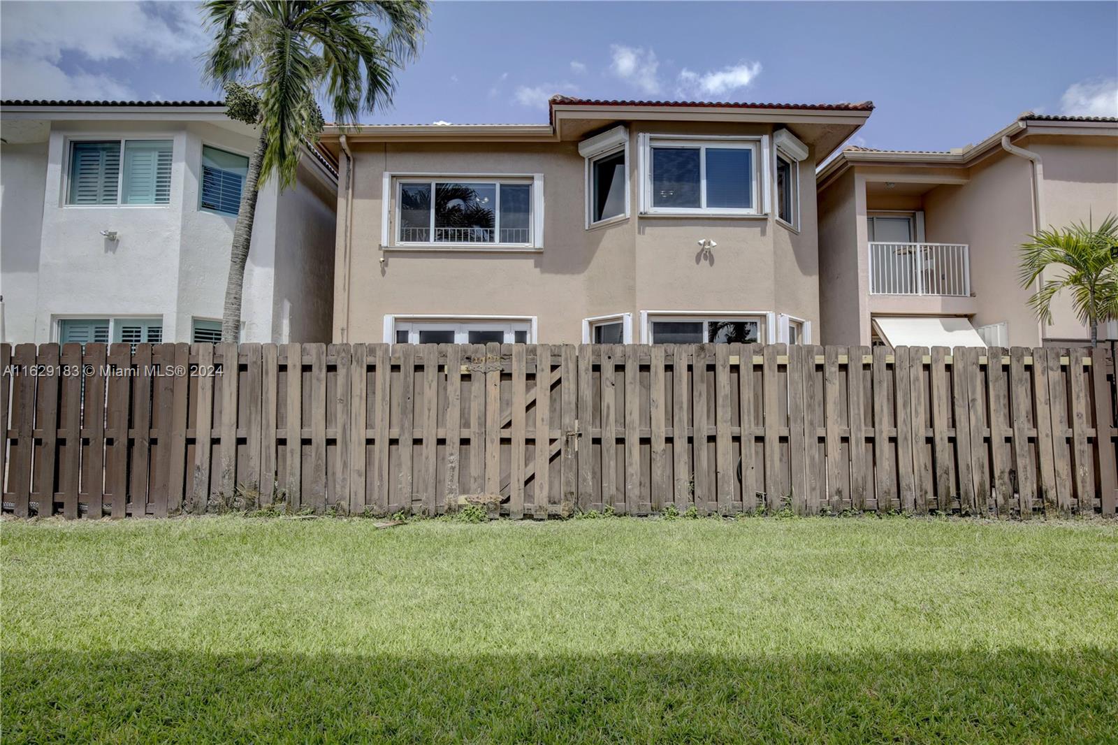 7324 NW 113th Ct