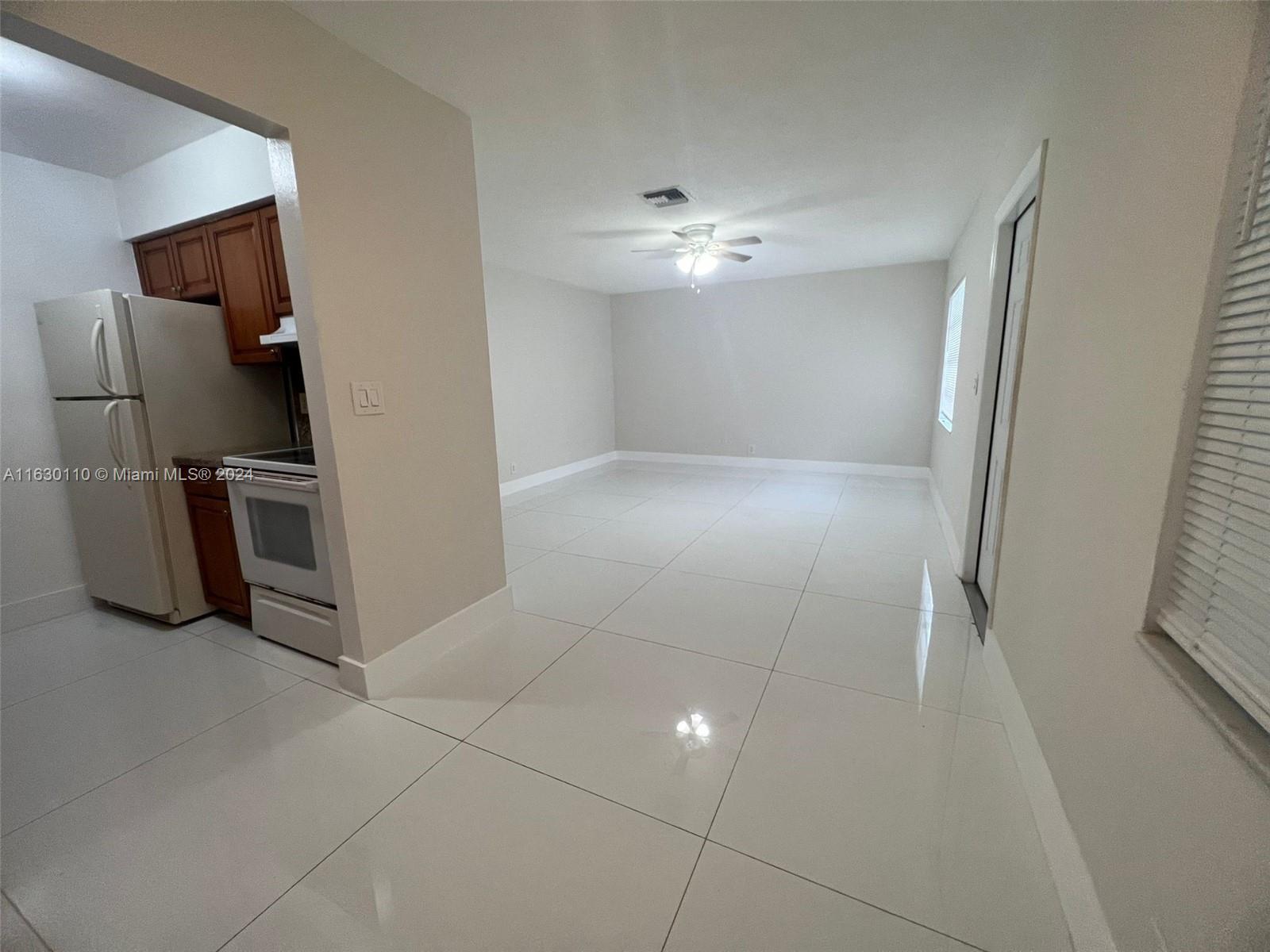 3071 NW 43rd St # 5