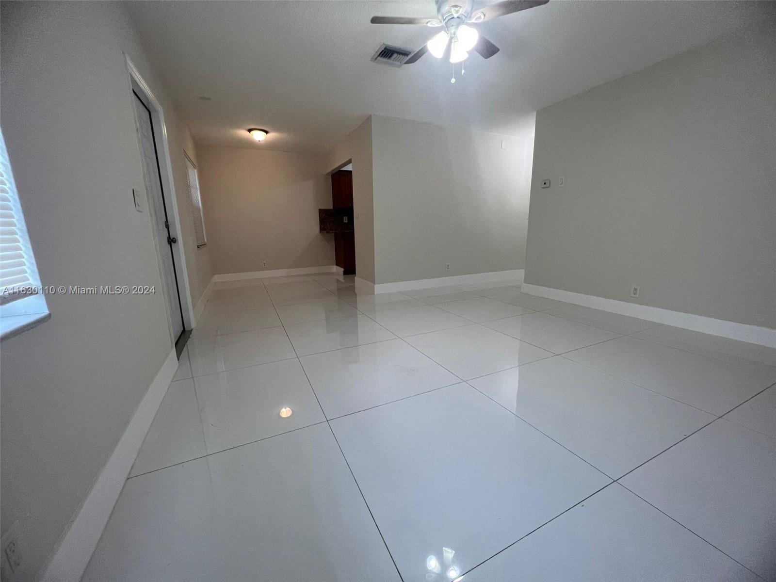 3071 NW 43rd St # 5