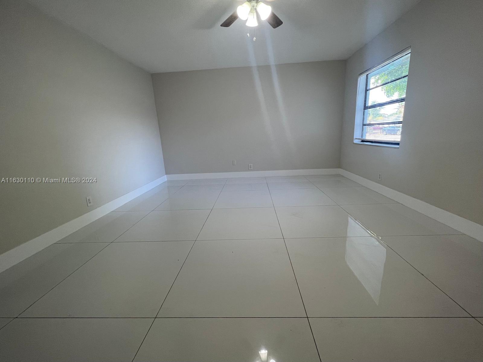 3071 NW 43rd St # 5