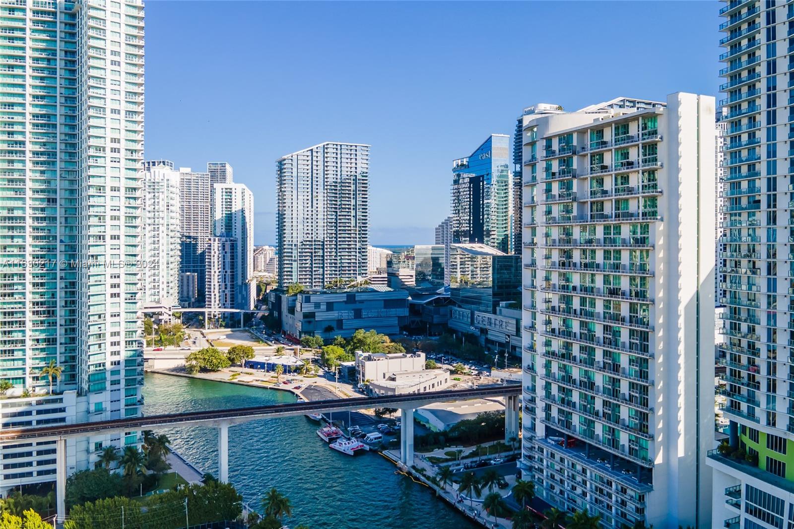 690 SW 1st Ct # 3102