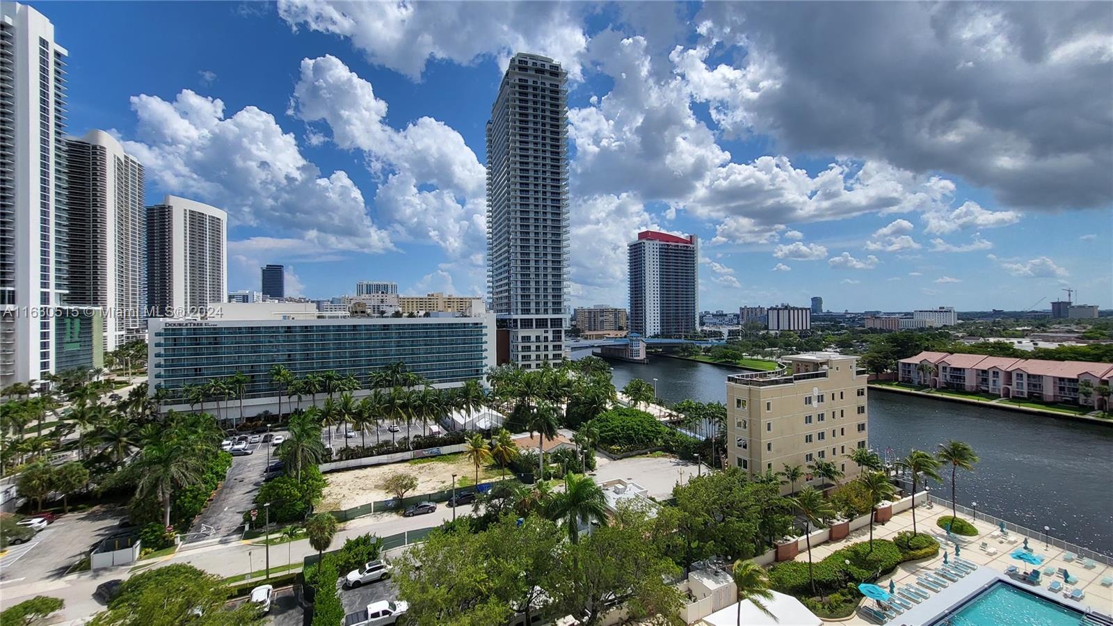 3800 S Ocean Dr # 1009