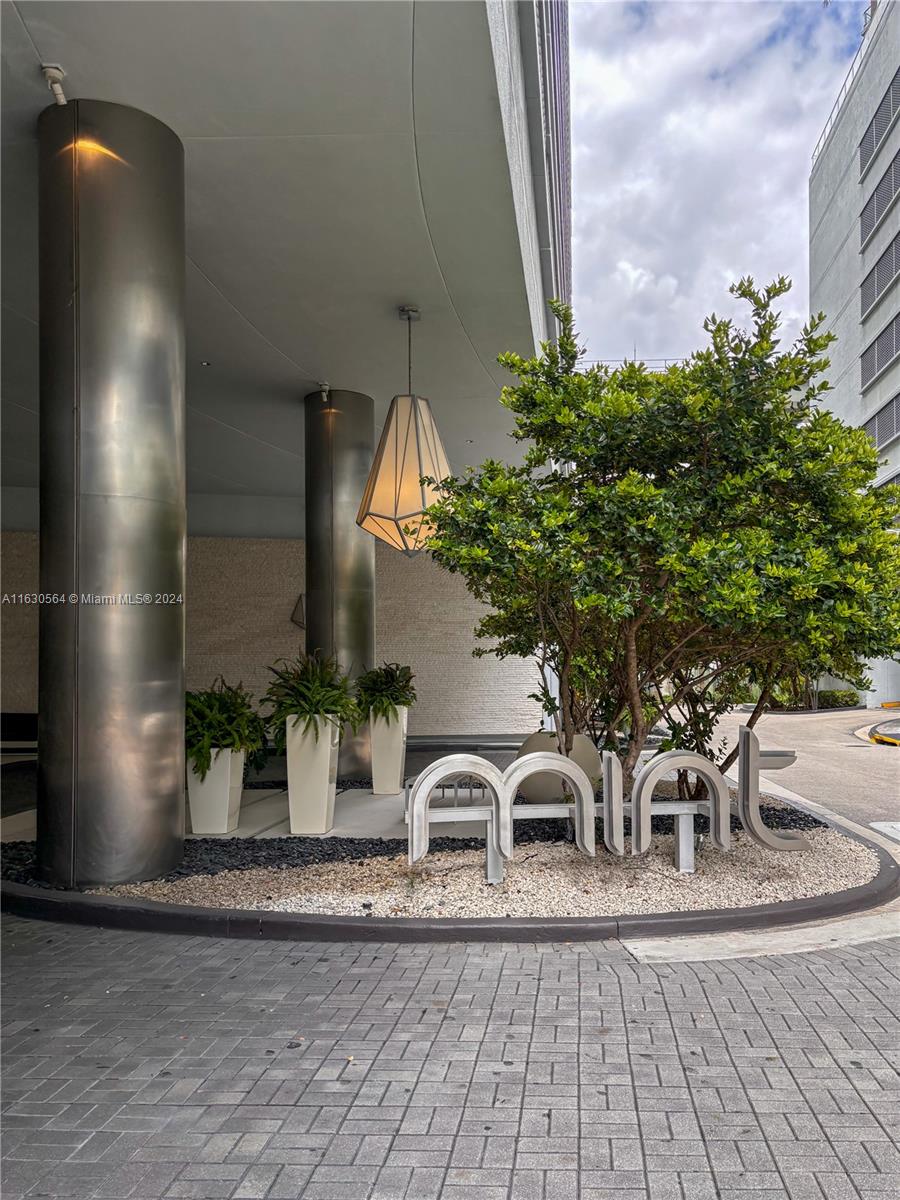 92 SW 3 ST # 4407