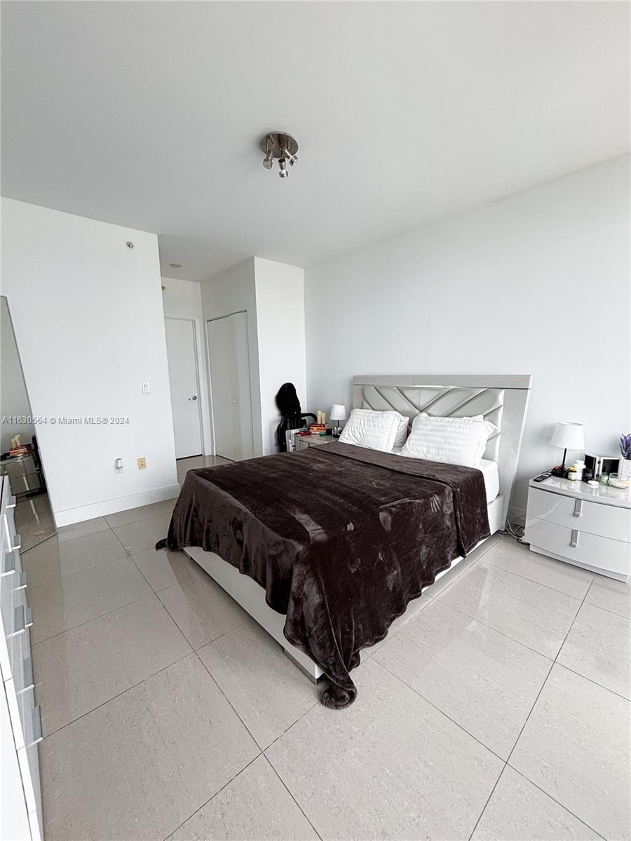 92 SW 3 ST # 4407