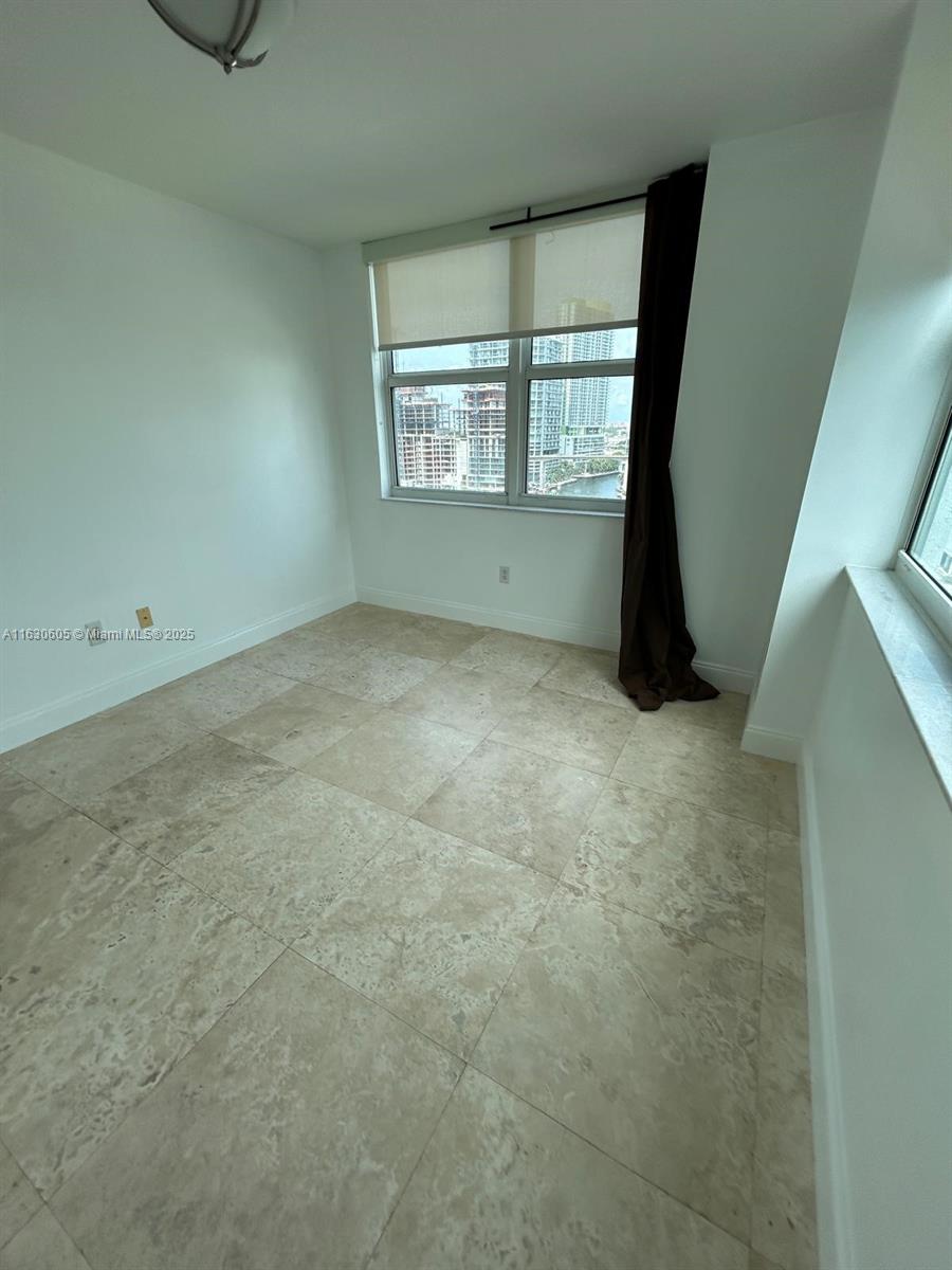 31 SE 5th St # 1601