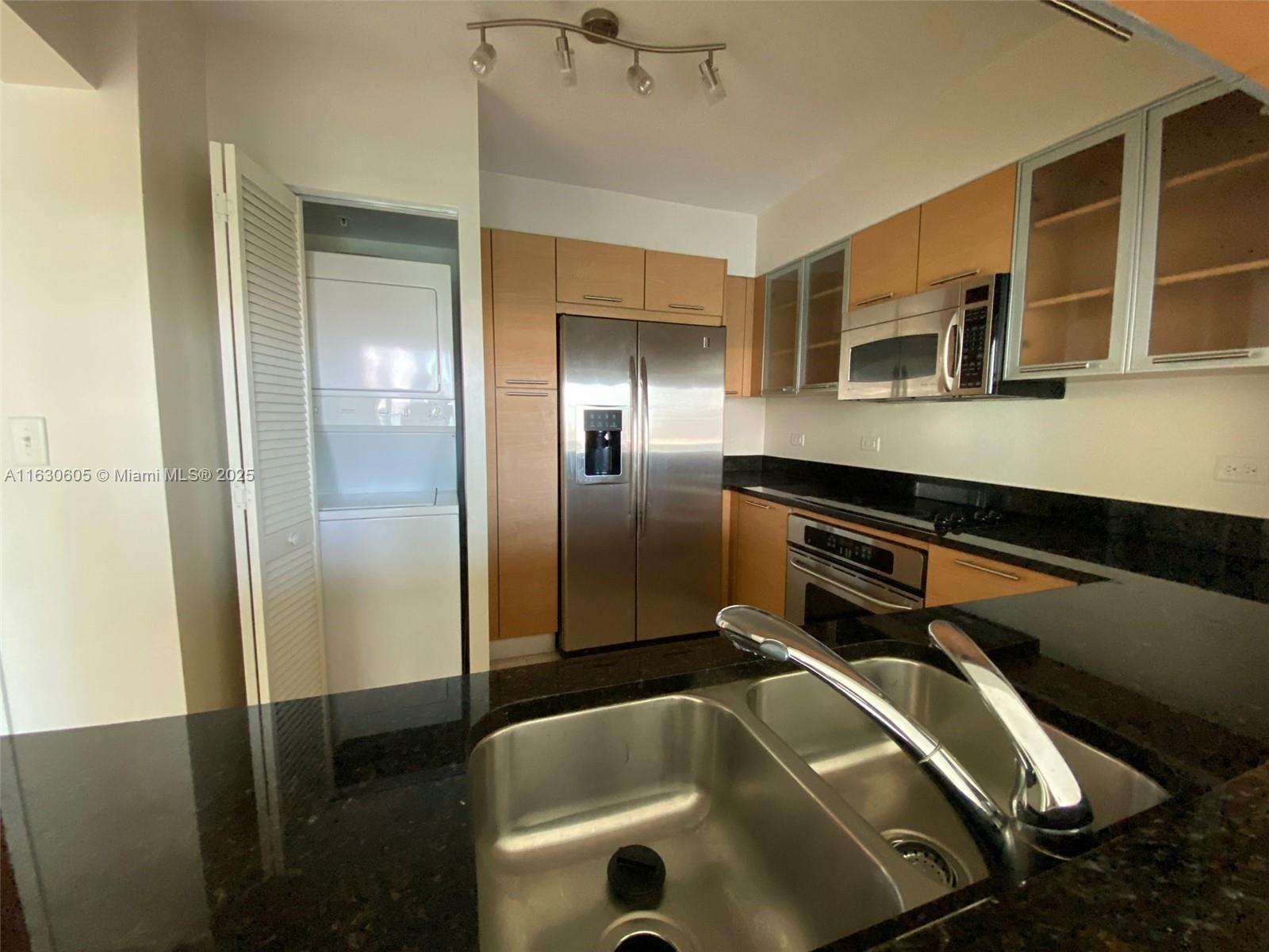 31 SE 5th St # 1601