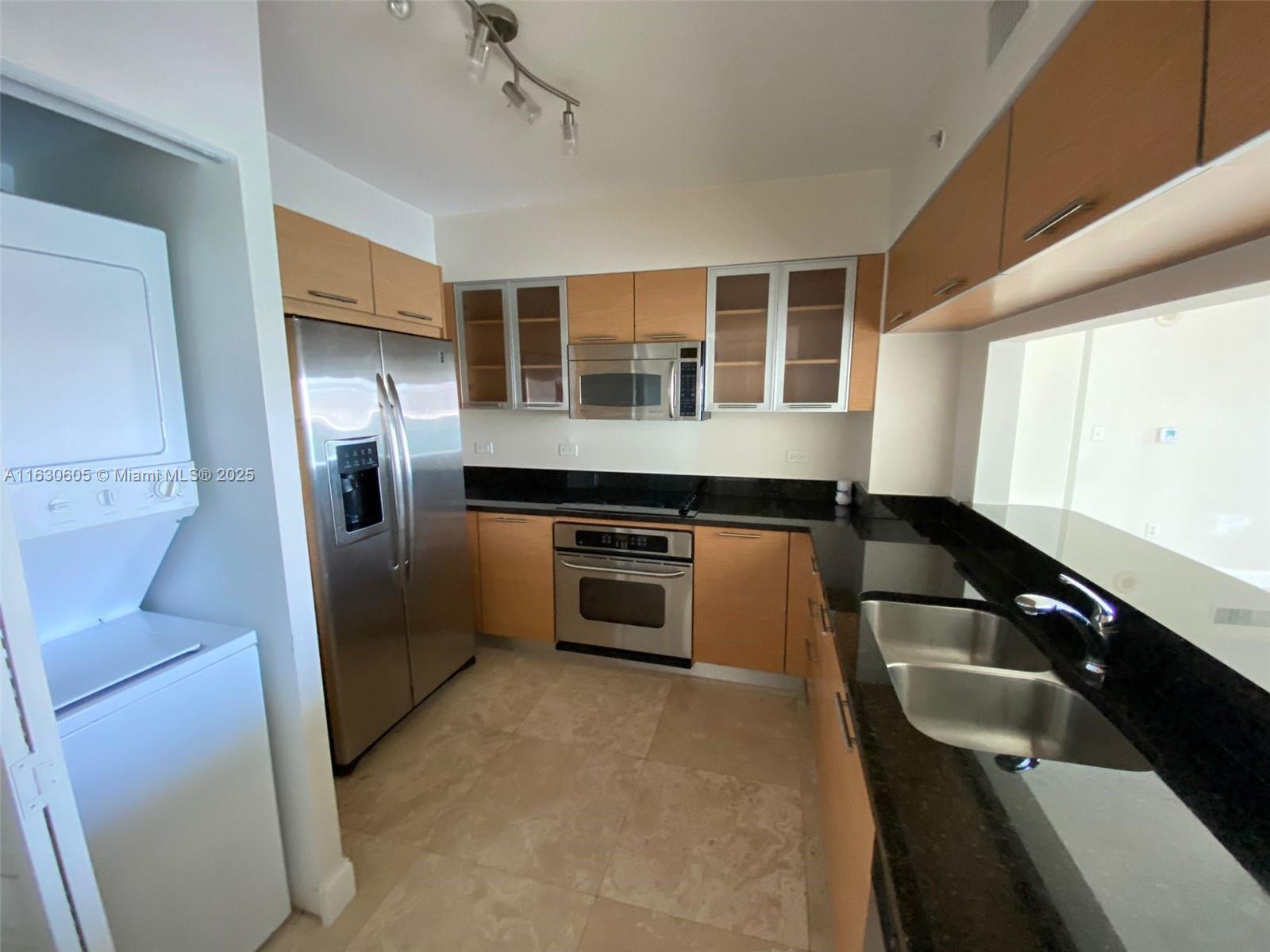 31 SE 5th St # 1601