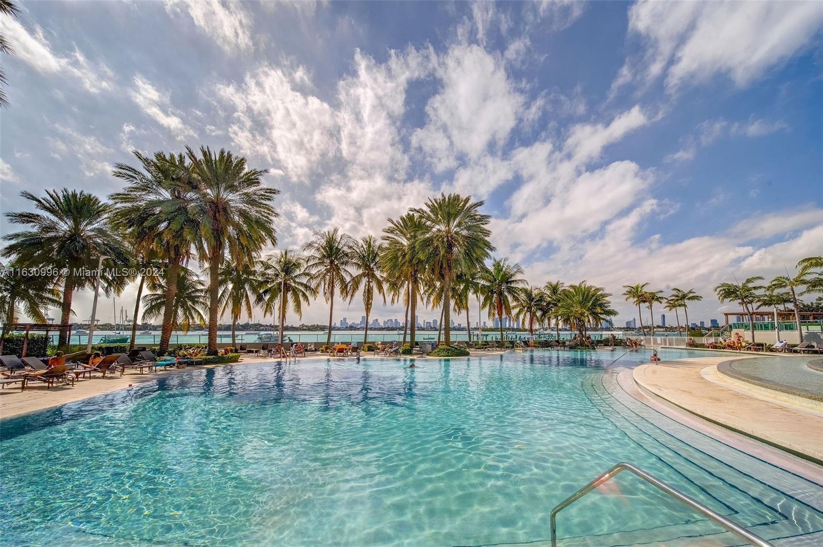 1500 Bay Rd # 1425 Unit: N-1425