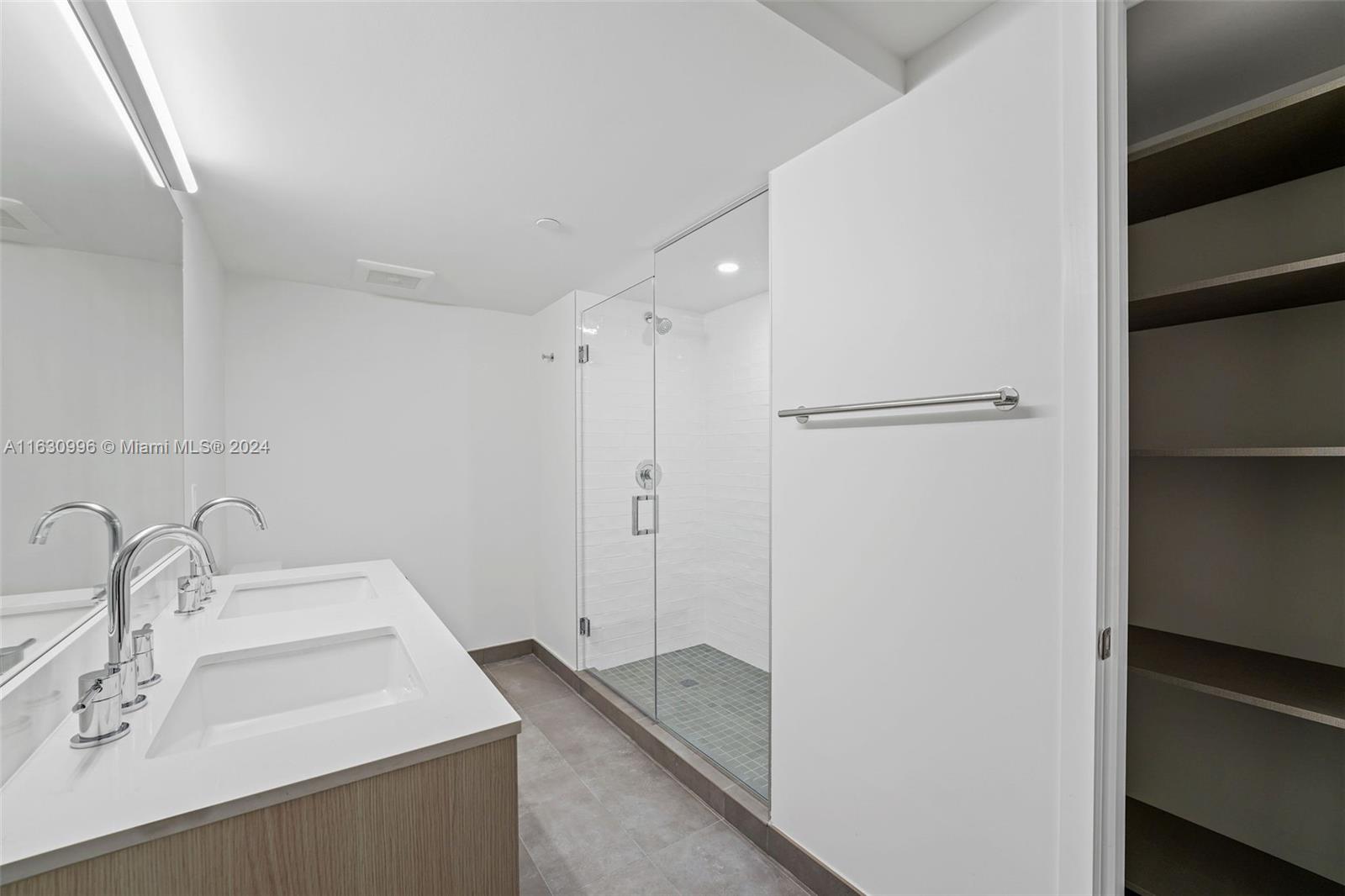 1500 Bay Rd # 1425 Unit: N-1425