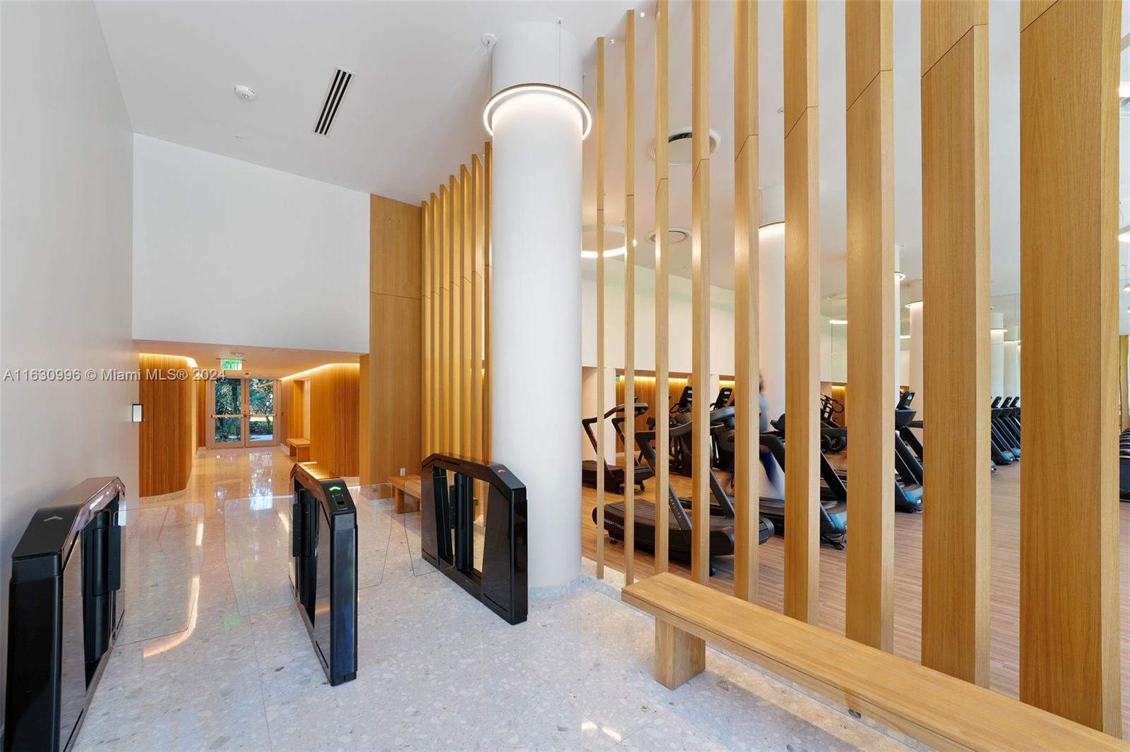 1500 Bay Rd # 1425 Unit: N-1425