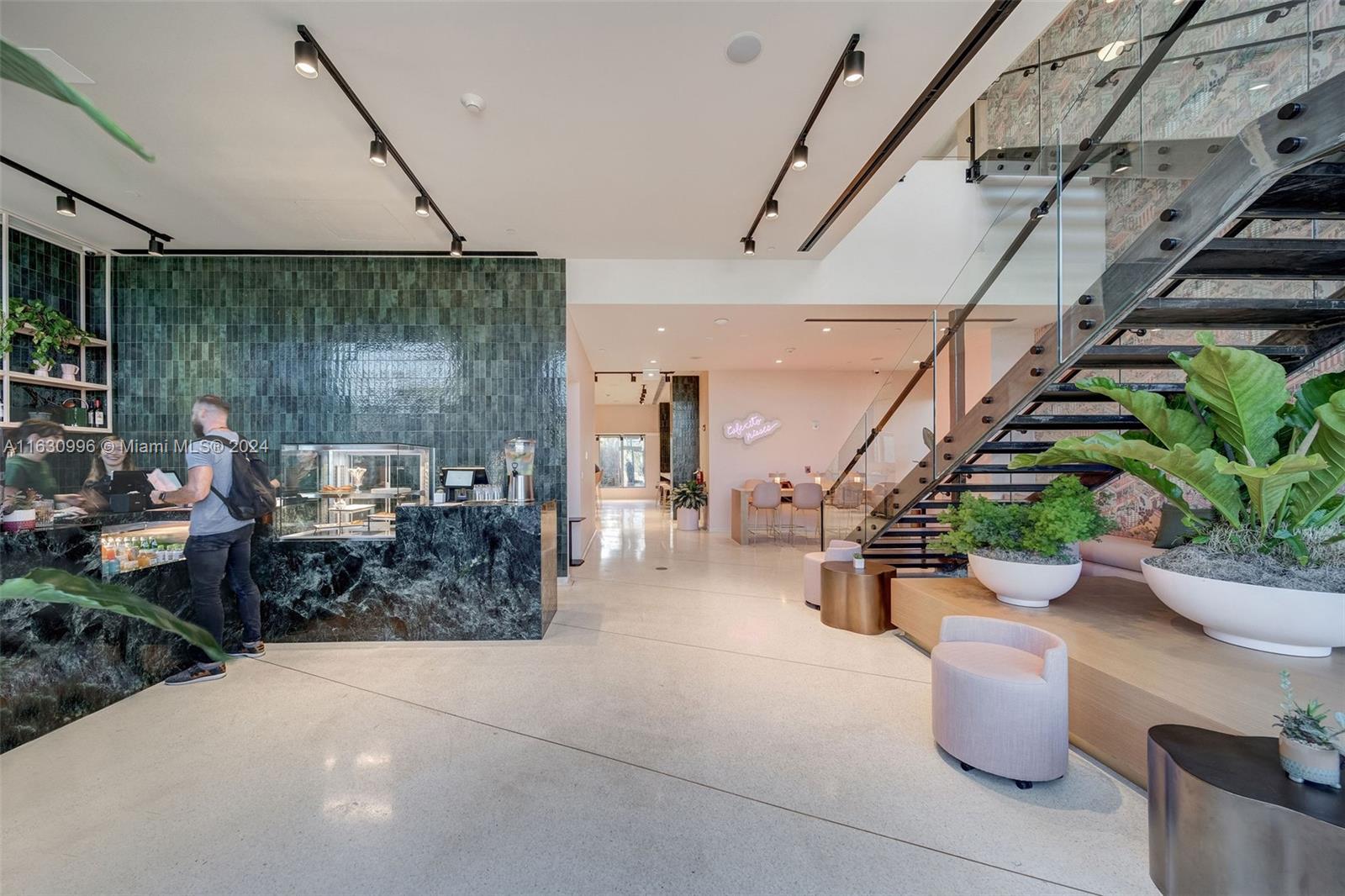 1500 Bay Rd # 1425 Unit: N-1425