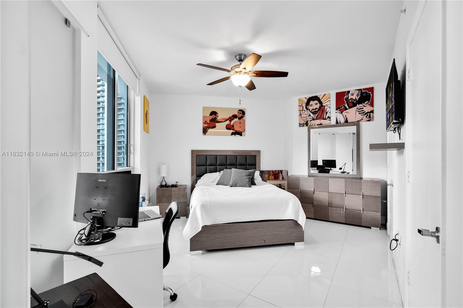 350 S Miami Ave Unit: 2512