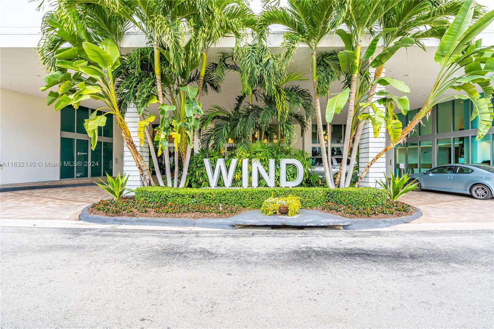 350 S Miami Ave Unit: 2512