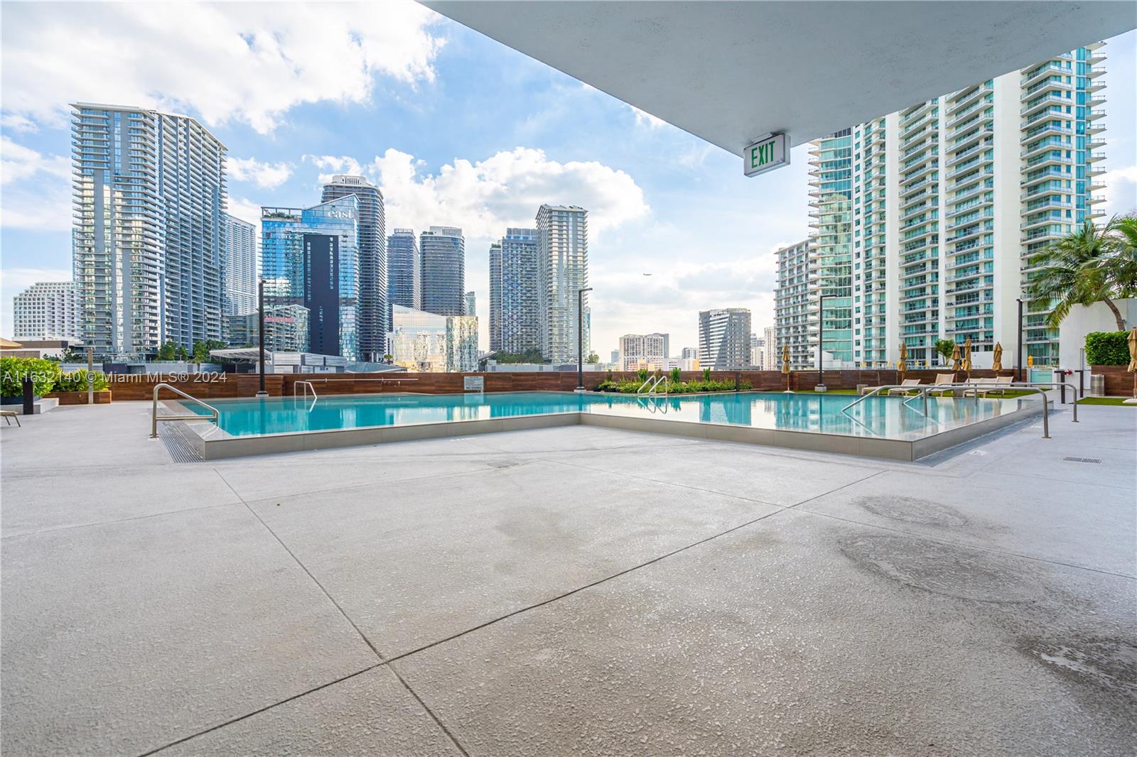 350 S Miami Ave Unit: 2512