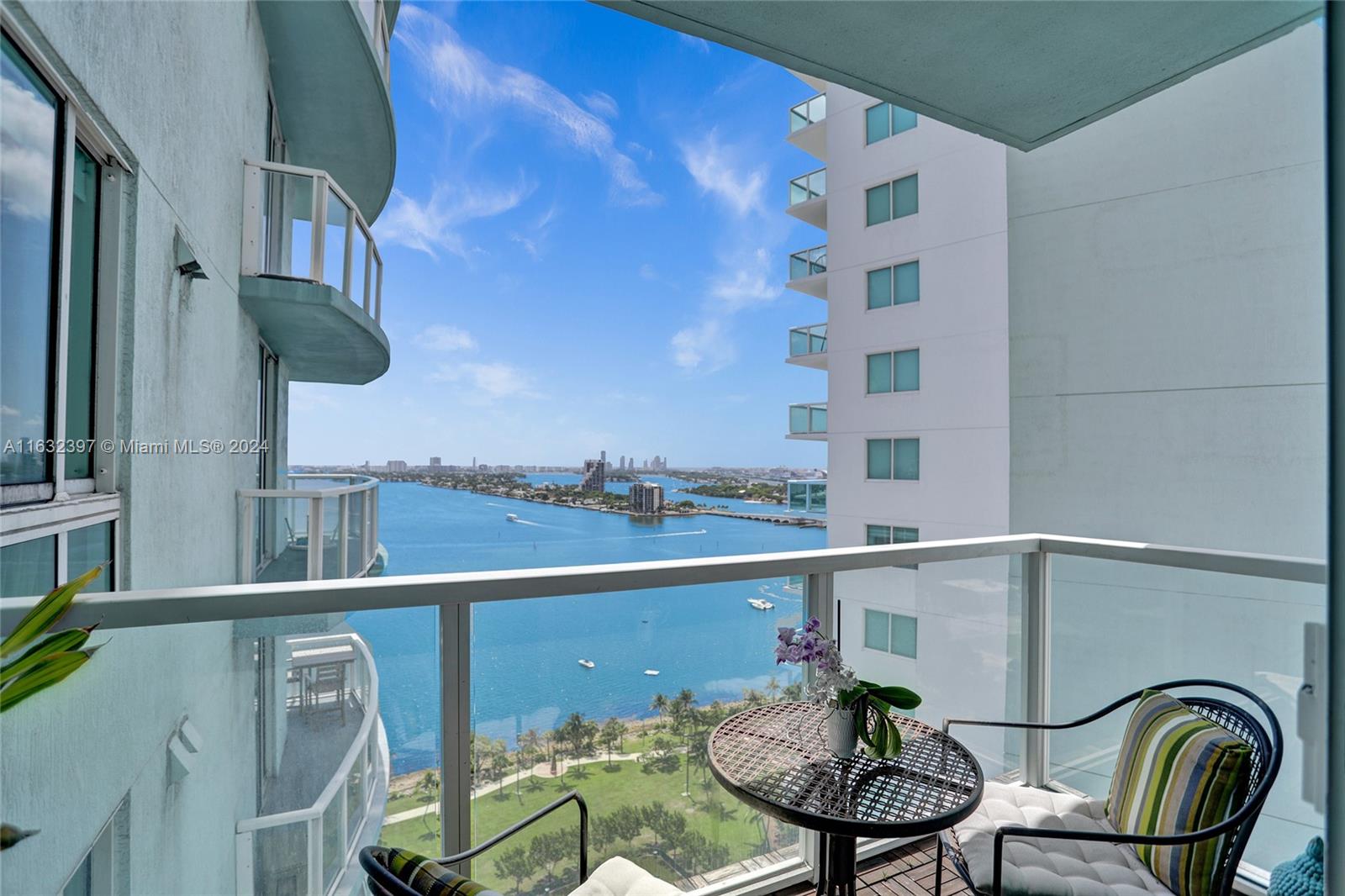 1900 N Bayshore Dr # 2203