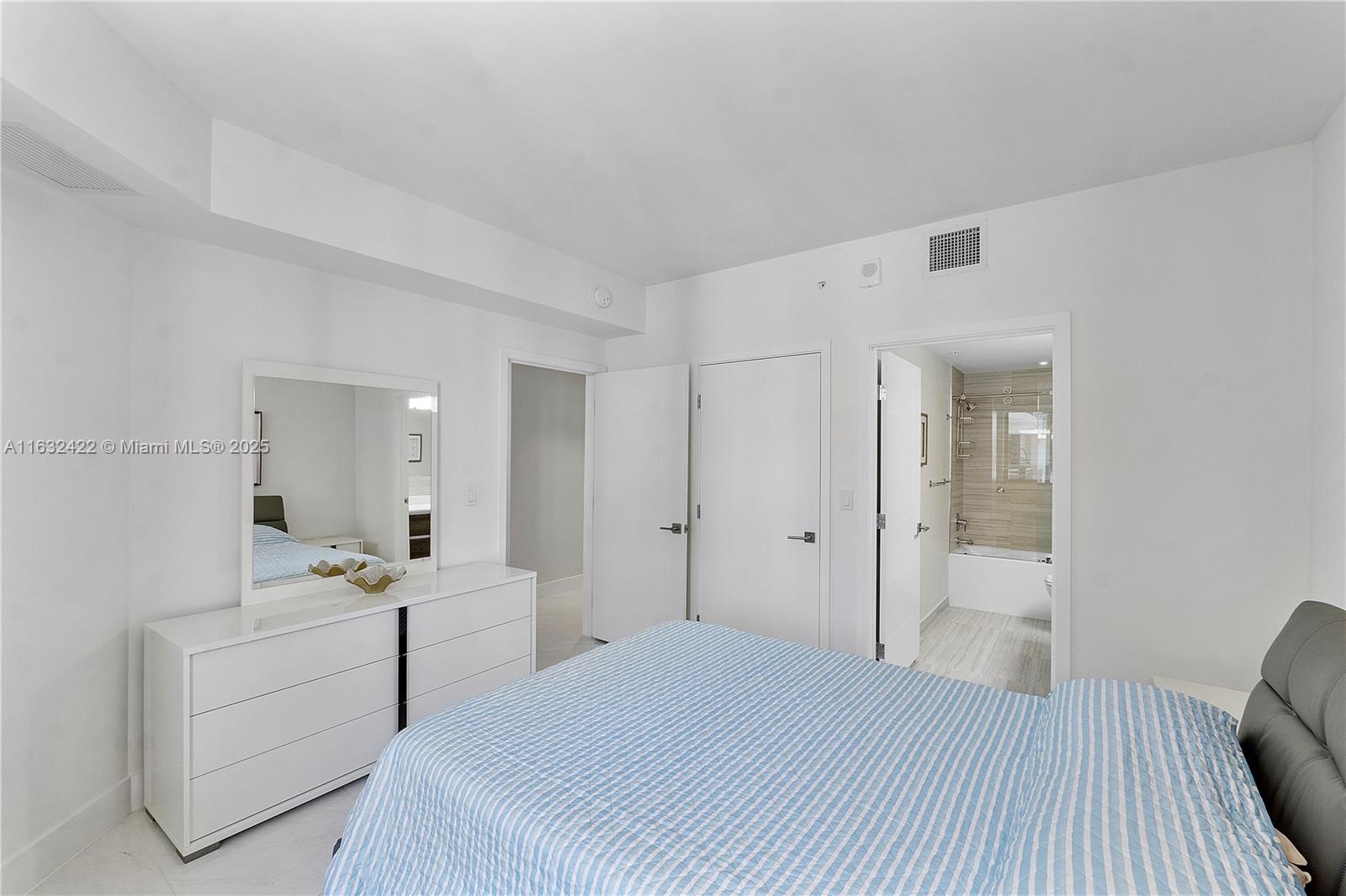 301 Altara Ave # 816